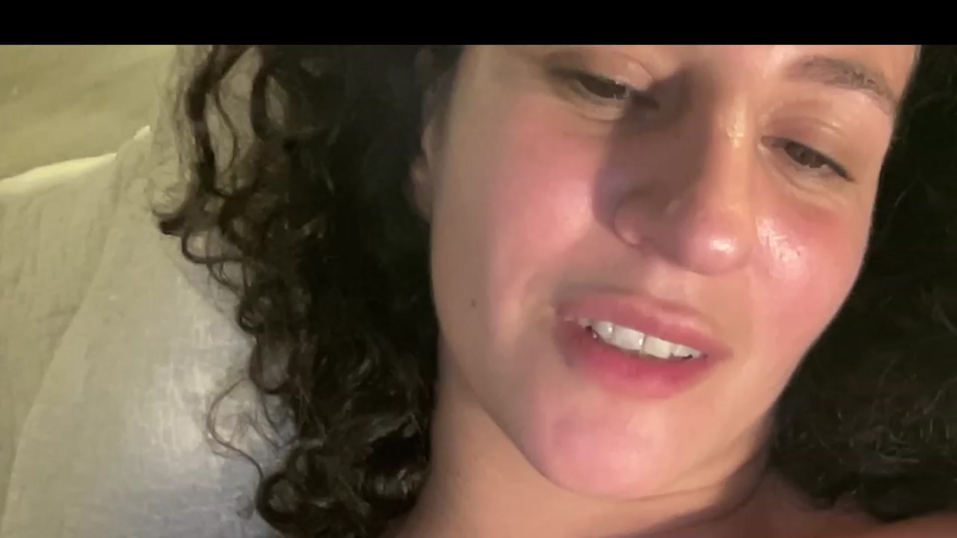 Gallery image thumbnail from Annareylee's myfreecams stream on, 07/21/2023, 04:43 image 15 of 20