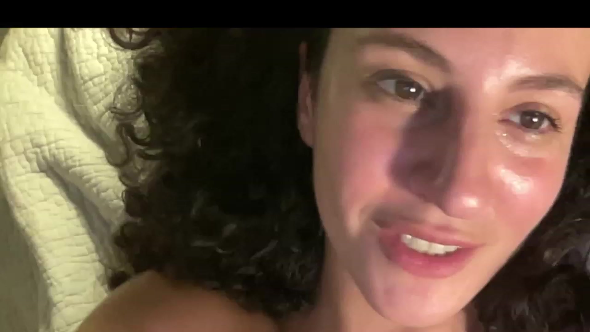 Gallery image thumbnail from Annareylee's myfreecams stream on, 07/21/2023, 04:43 image 9 of 20