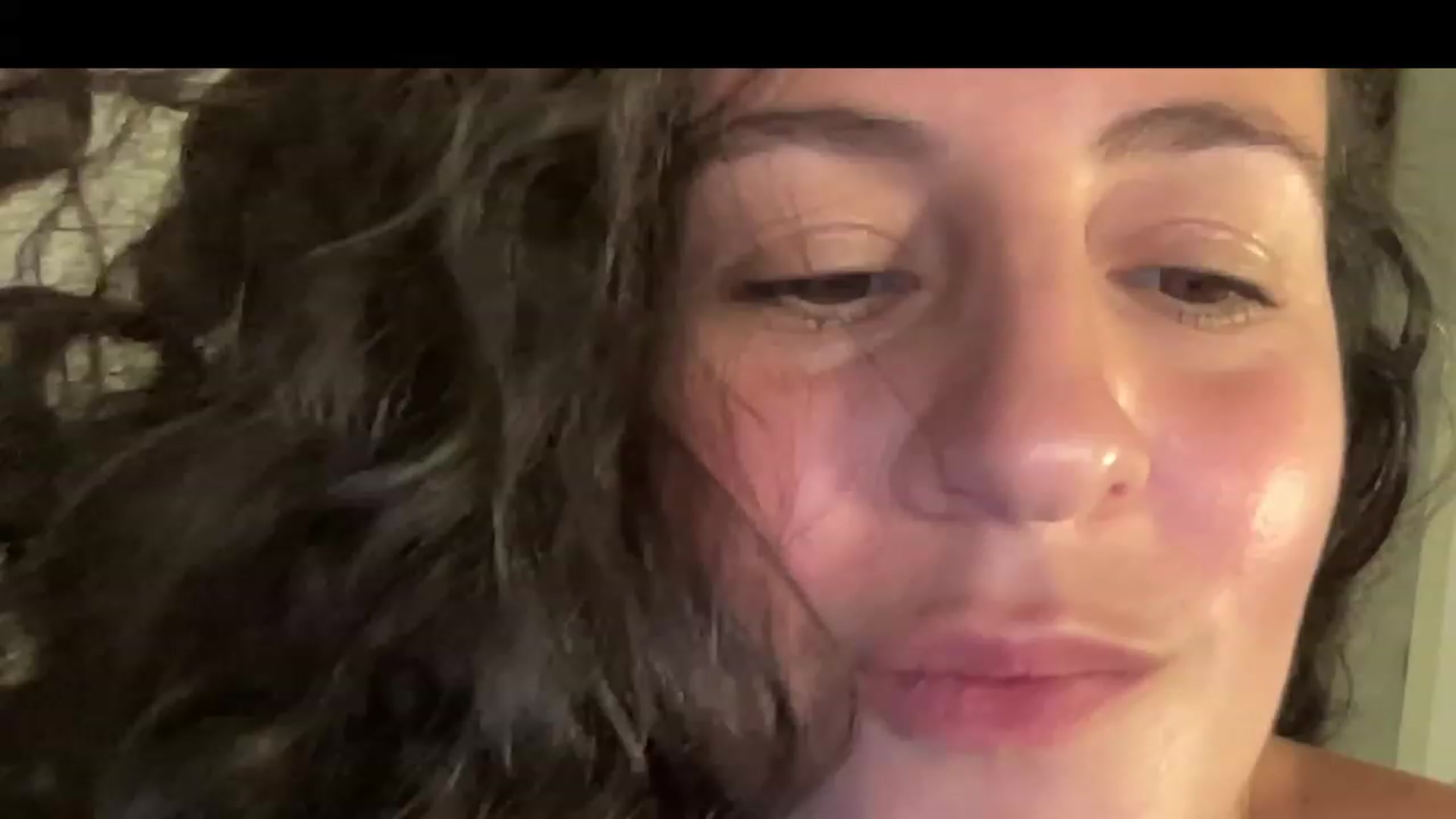 Gallery image thumbnail from Annareylee's myfreecams stream on, 07/26/2023, 06:53 image 3 of 20