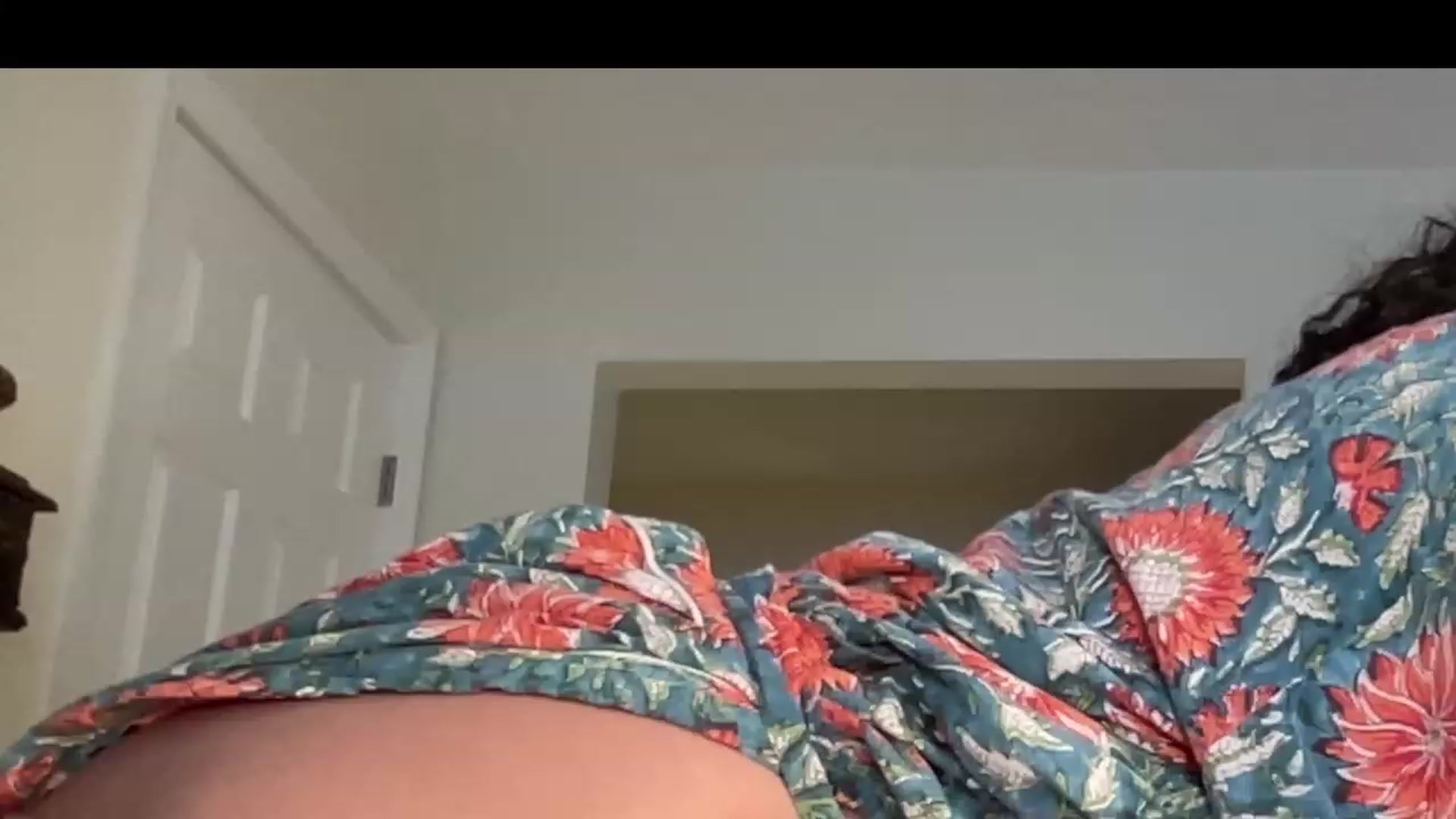 Gallery image thumbnail from Annareylee's myfreecams stream on, 07/26/2023, 18:30 image 12 of 20