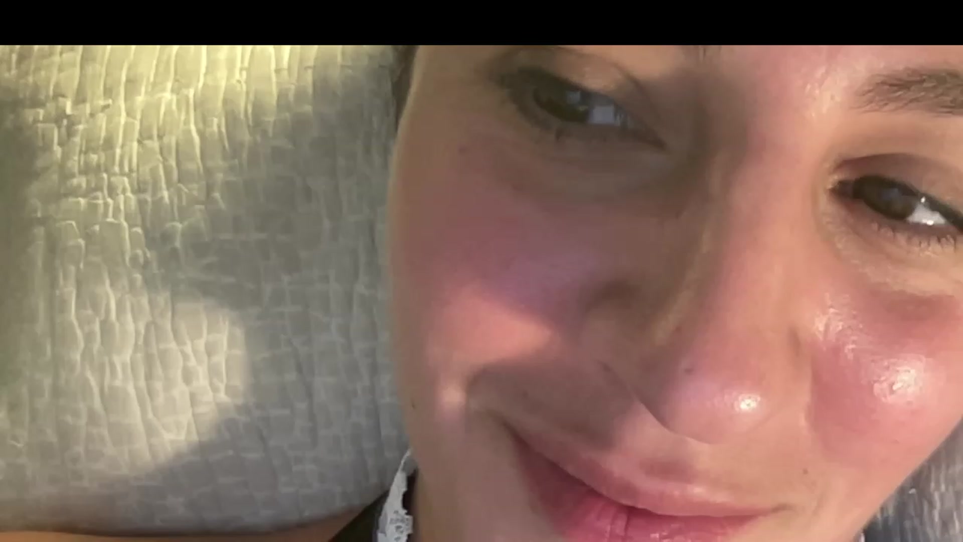 Gallery image thumbnail from Annareylee's myfreecams stream on, 07/27/2023, 16:47 image 17 of 20