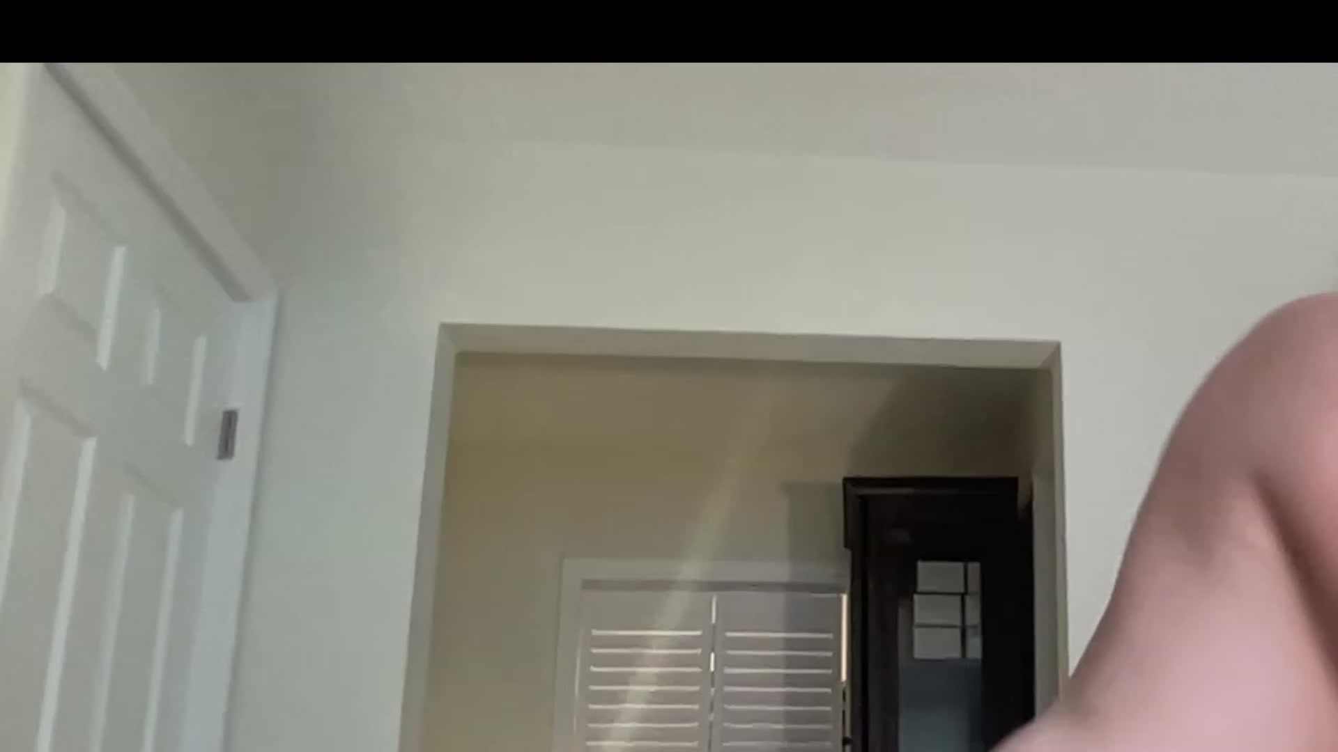 Gallery image thumbnail from Annareylee's myfreecams stream on, 07/27/2023, 18:34 image 9 of 20