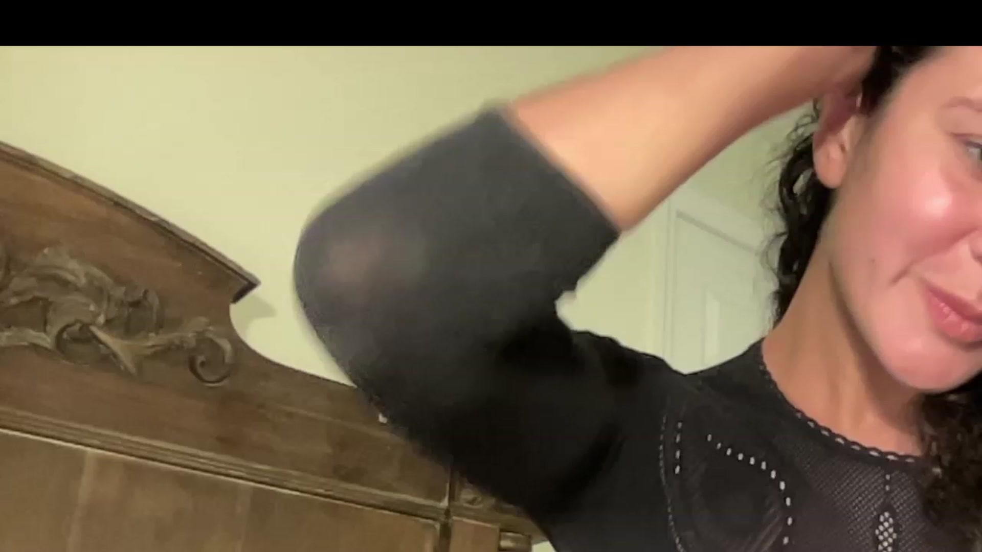 Gallery image thumbnail from Annareylee's myfreecams stream on, 07/28/2023, 03:34 image 1 of 20