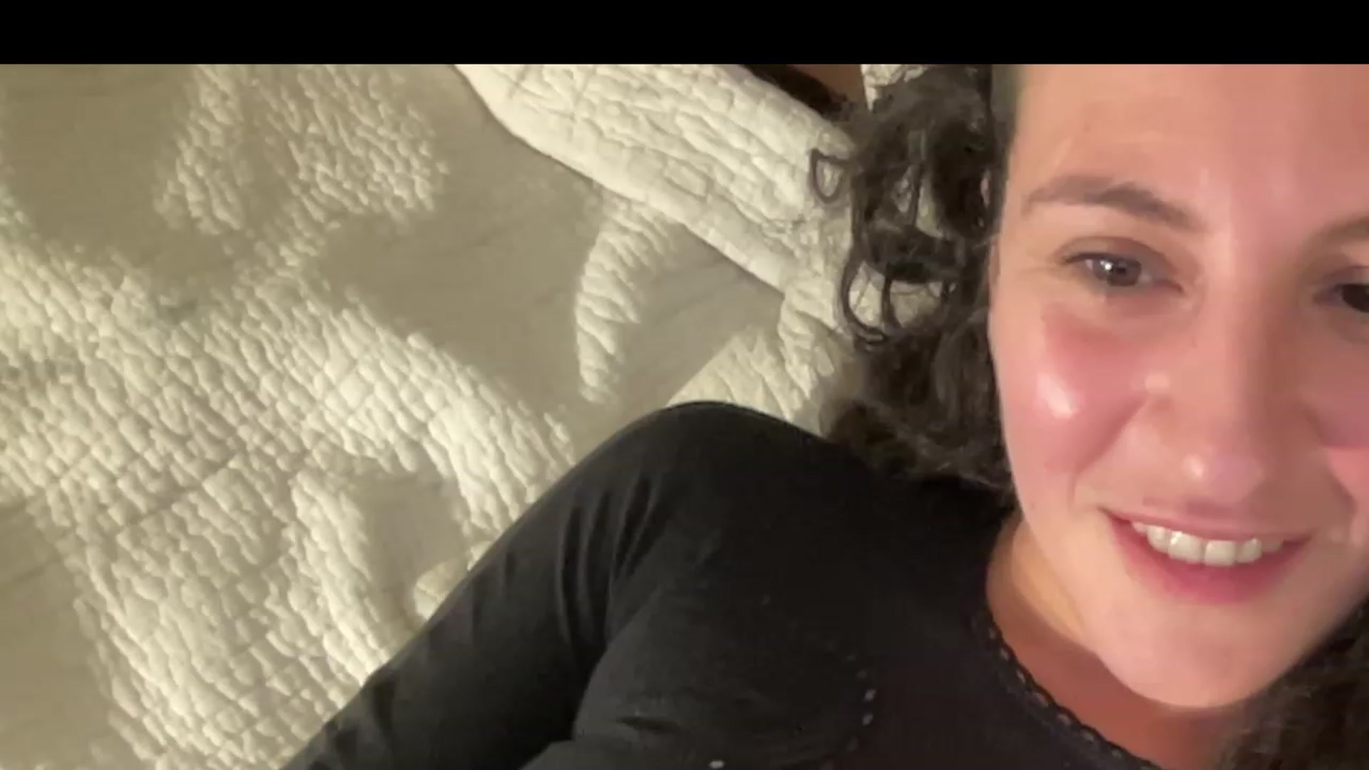 Gallery image thumbnail from Annareylee's myfreecams stream on, 07/28/2023, 03:34 image 16 of 20