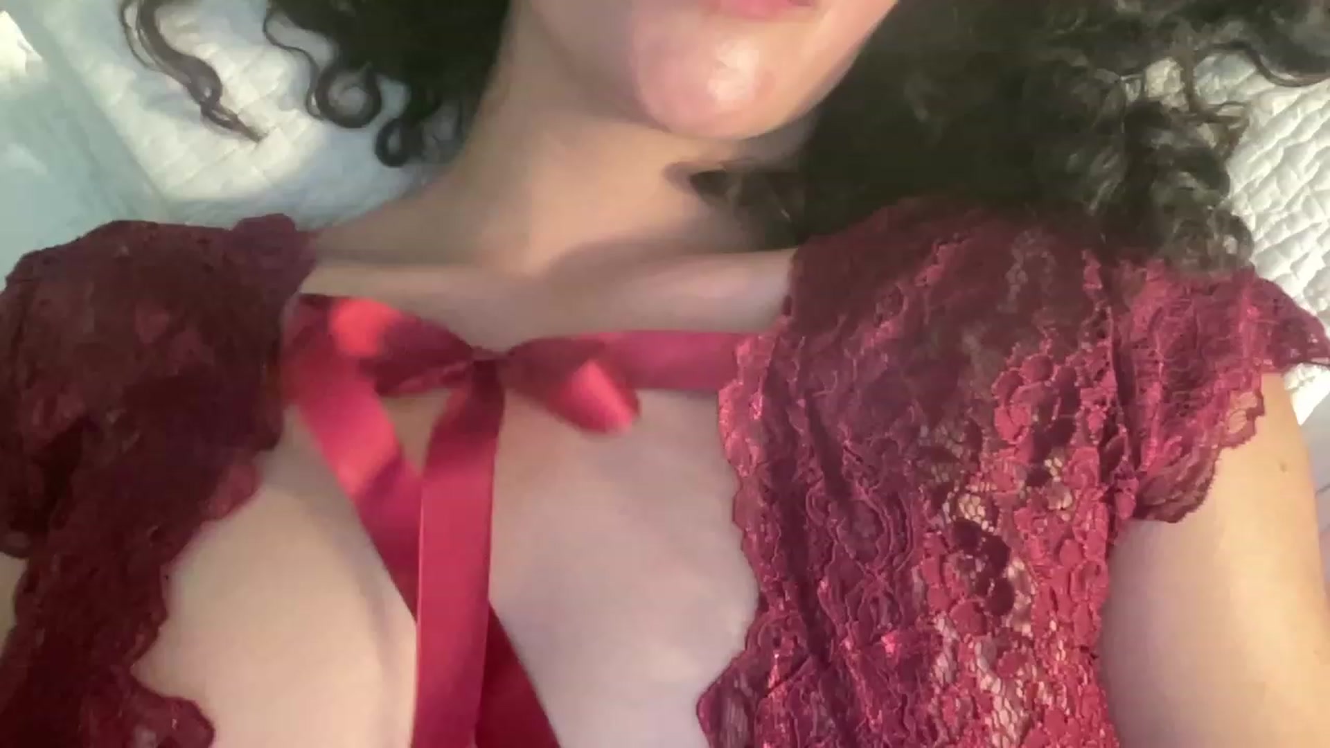 Gallery image thumbnail from Annareylee's myfreecams stream on, 08/31/2023, 18:47 image 10 of 20