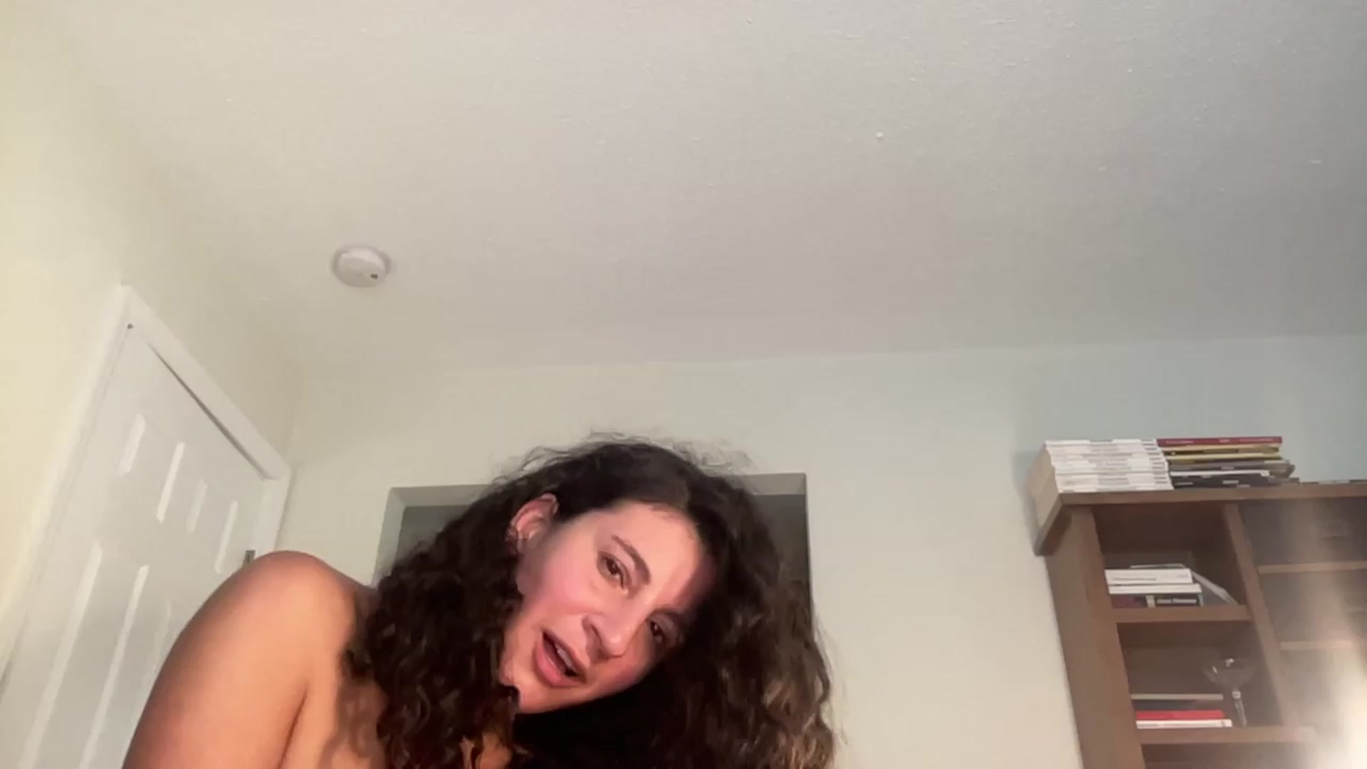 Gallery image thumbnail from Annareylee's myfreecams stream on, 08/31/2023, 18:47 image 3 of 20