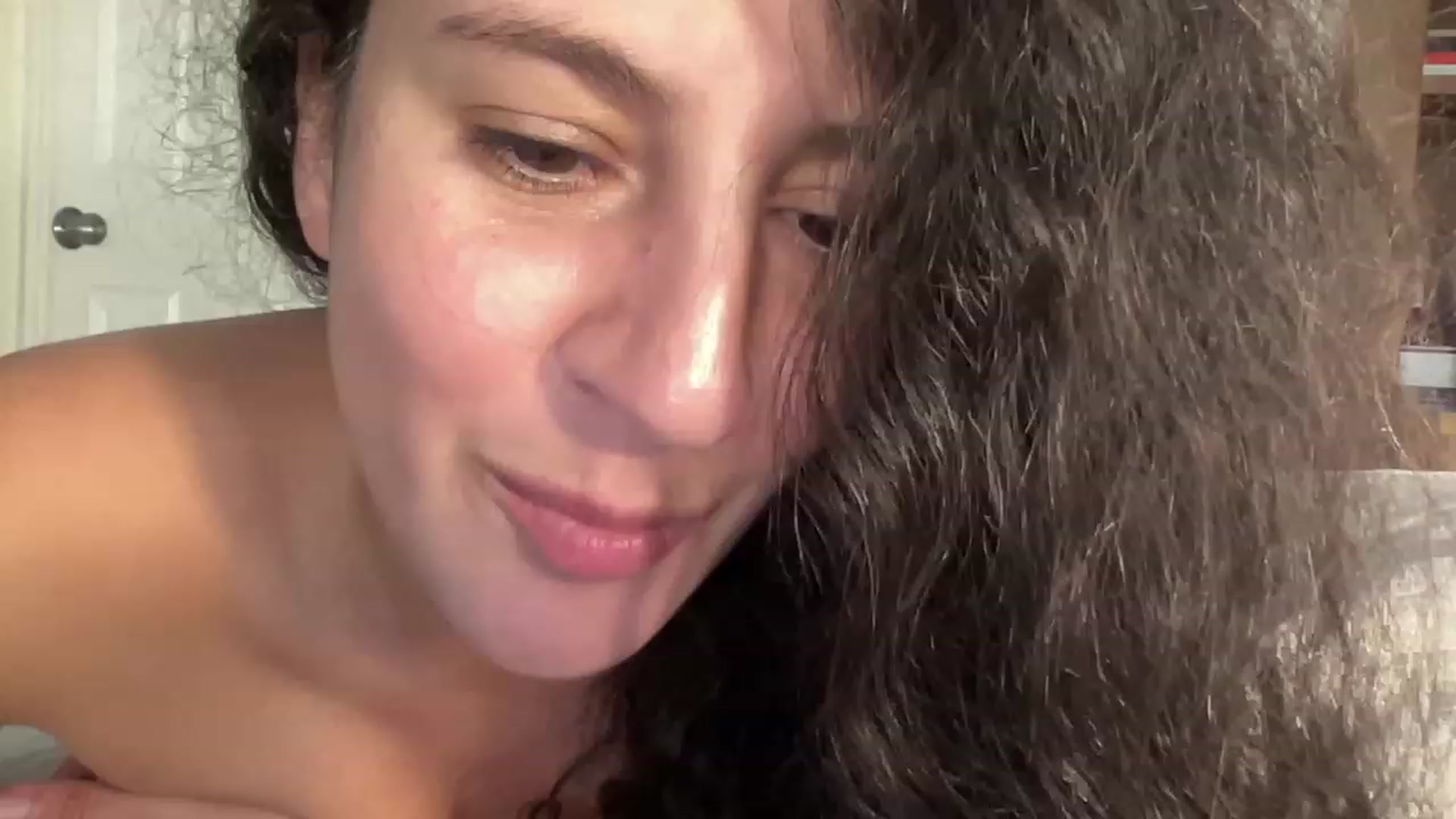 Gallery image thumbnail from Annareylee's myfreecams stream on, 09/01/2023, 16:40 image 18 of 20