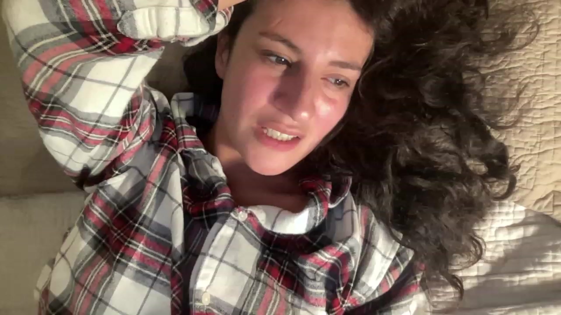 Gallery image thumbnail from Annareylee's myfreecams stream on, 09/07/2023, 03:45 image 5 of 20