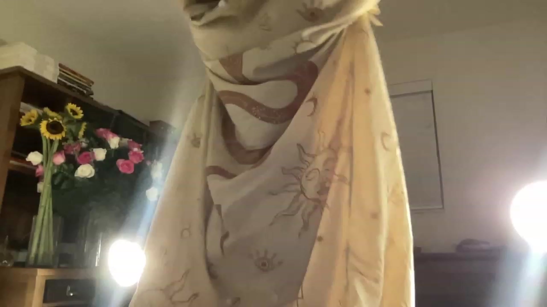 Gallery image thumbnail from Annareylee's myfreecams stream on, 09/14/2023, 05:03 image 1 of 20
