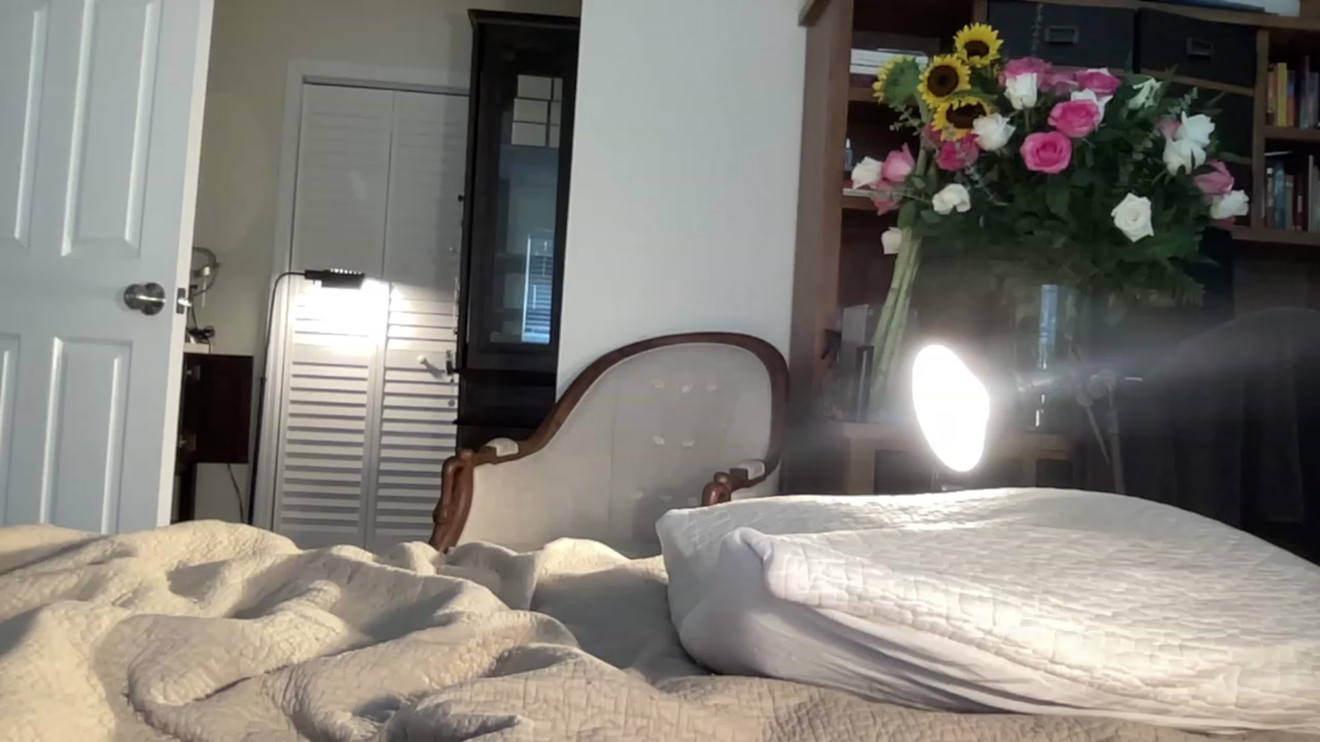 Gallery image thumbnail from Annareylee's myfreecams stream on, 09/14/2023, 21:54 image 1 of 20