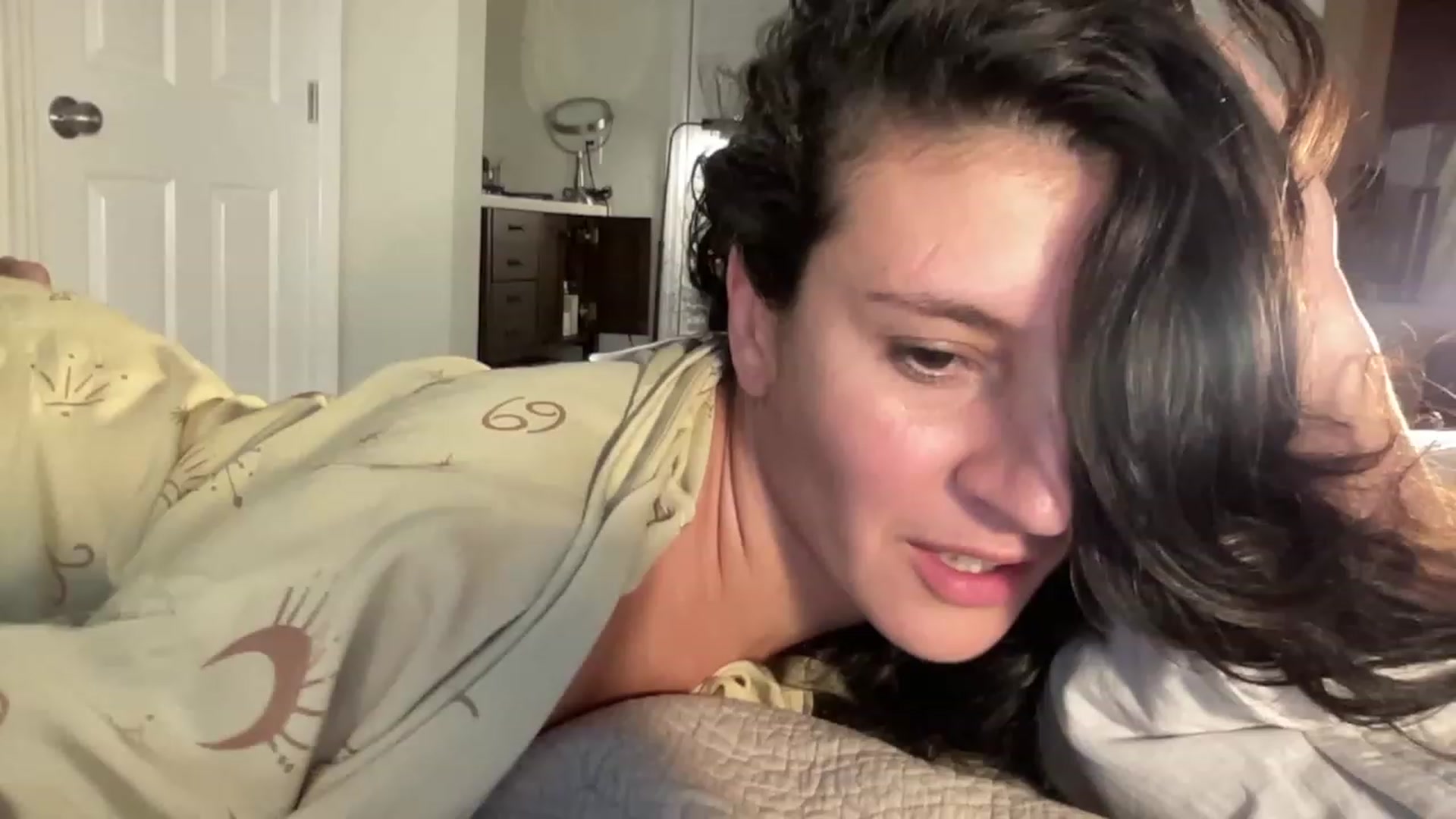 Gallery image thumbnail from Annareylee's myfreecams stream on, 09/14/2023, 21:54 image 11 of 20