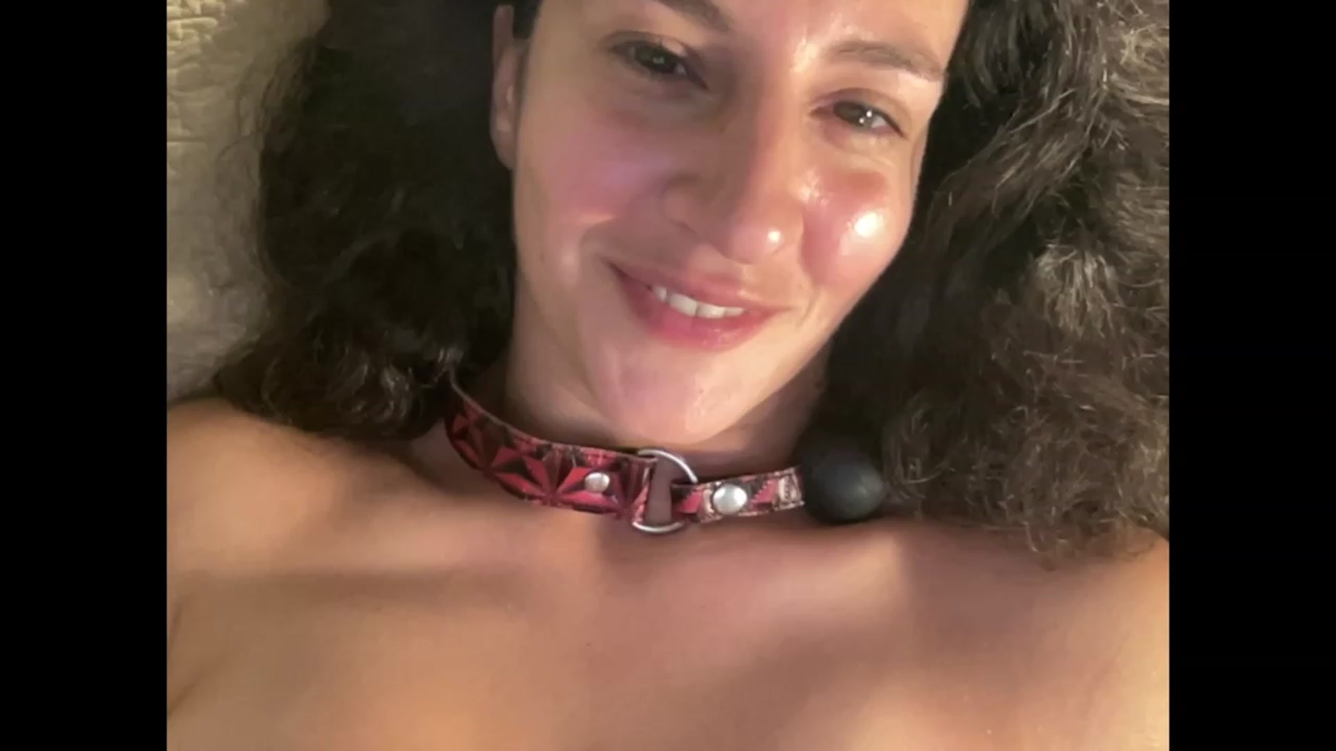 Gallery image thumbnail from Annareylee's myfreecams stream on, 09/25/2023, 05:43 image 16 of 20