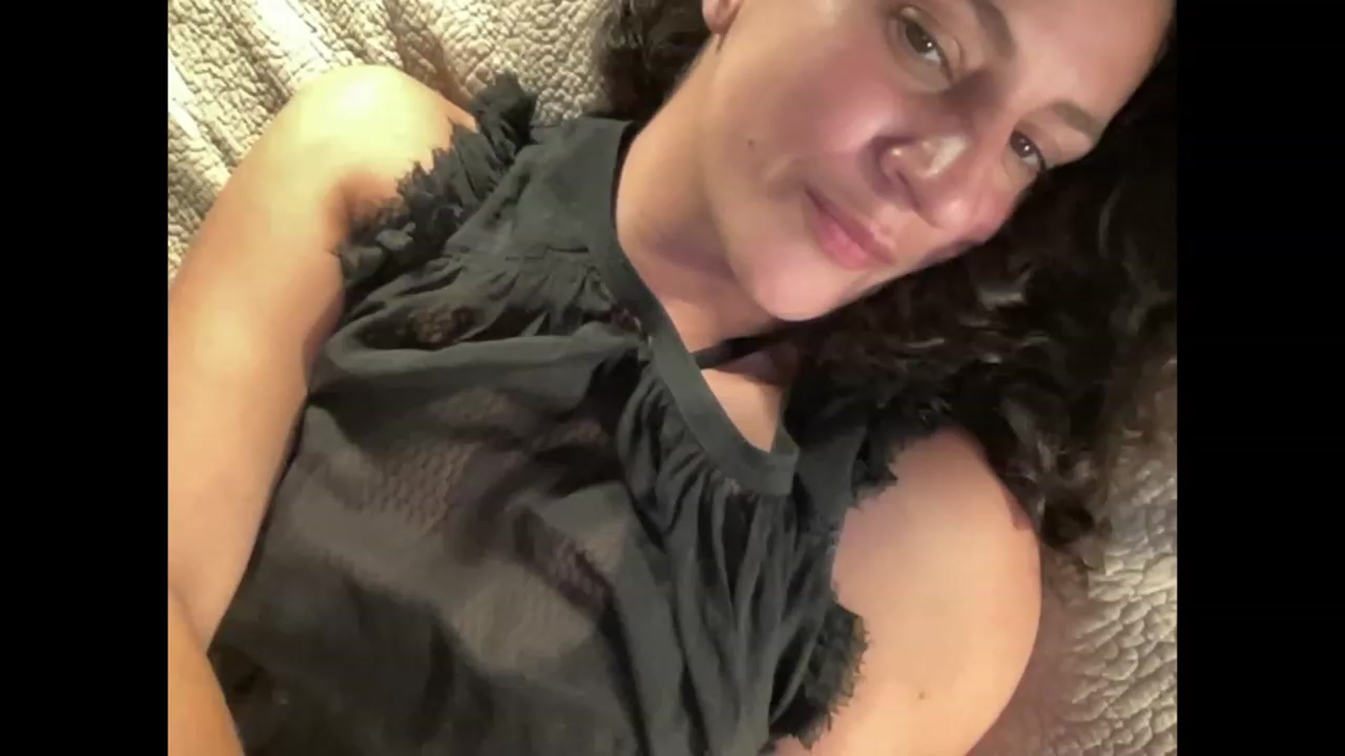 Gallery image thumbnail from Annareylee's myfreecams stream on, 09/26/2023, 05:01 image 20 of 20
