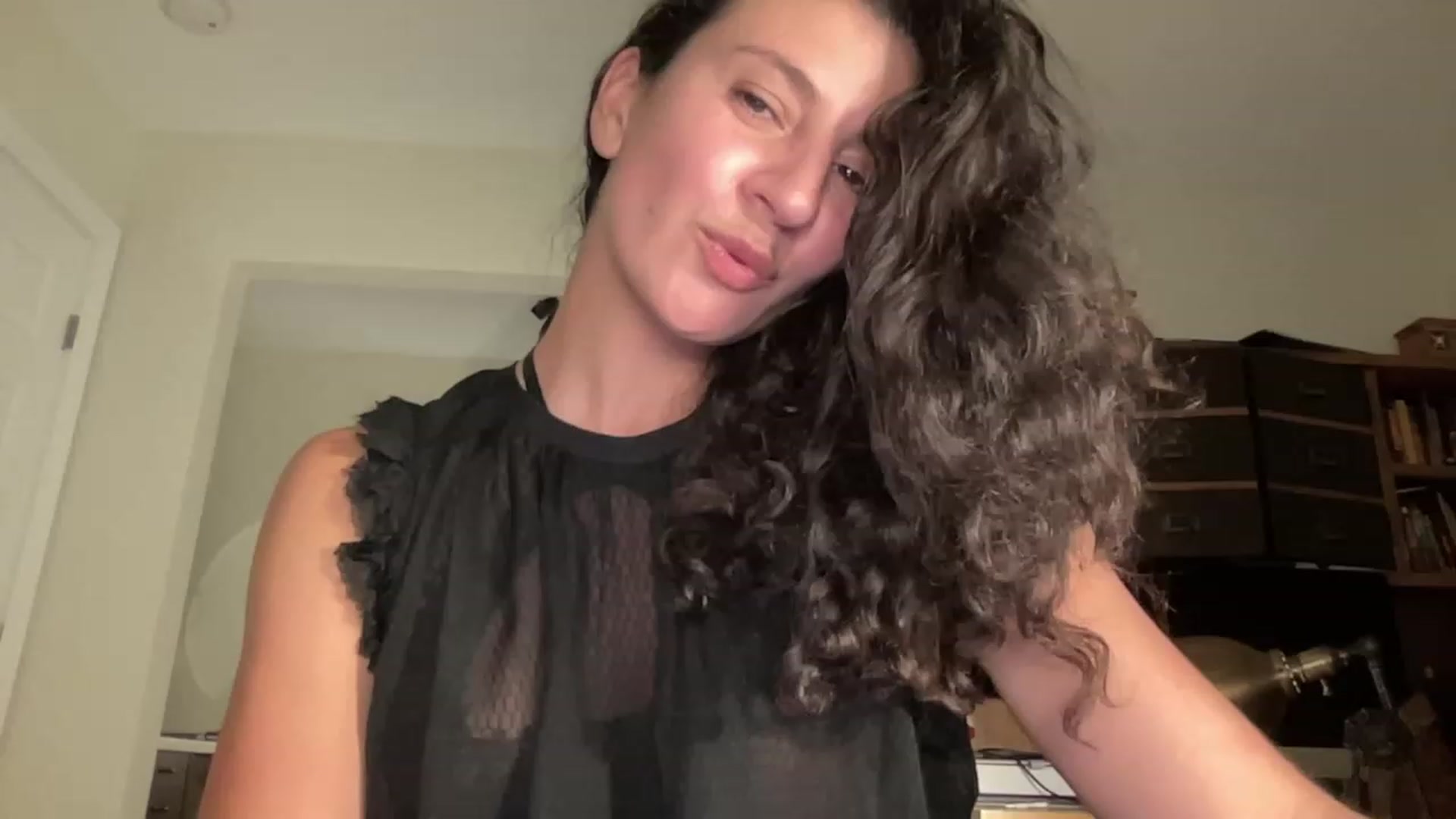 Gallery image thumbnail from Annareylee's myfreecams stream on, 09/26/2023, 07:17 image 20 of 20