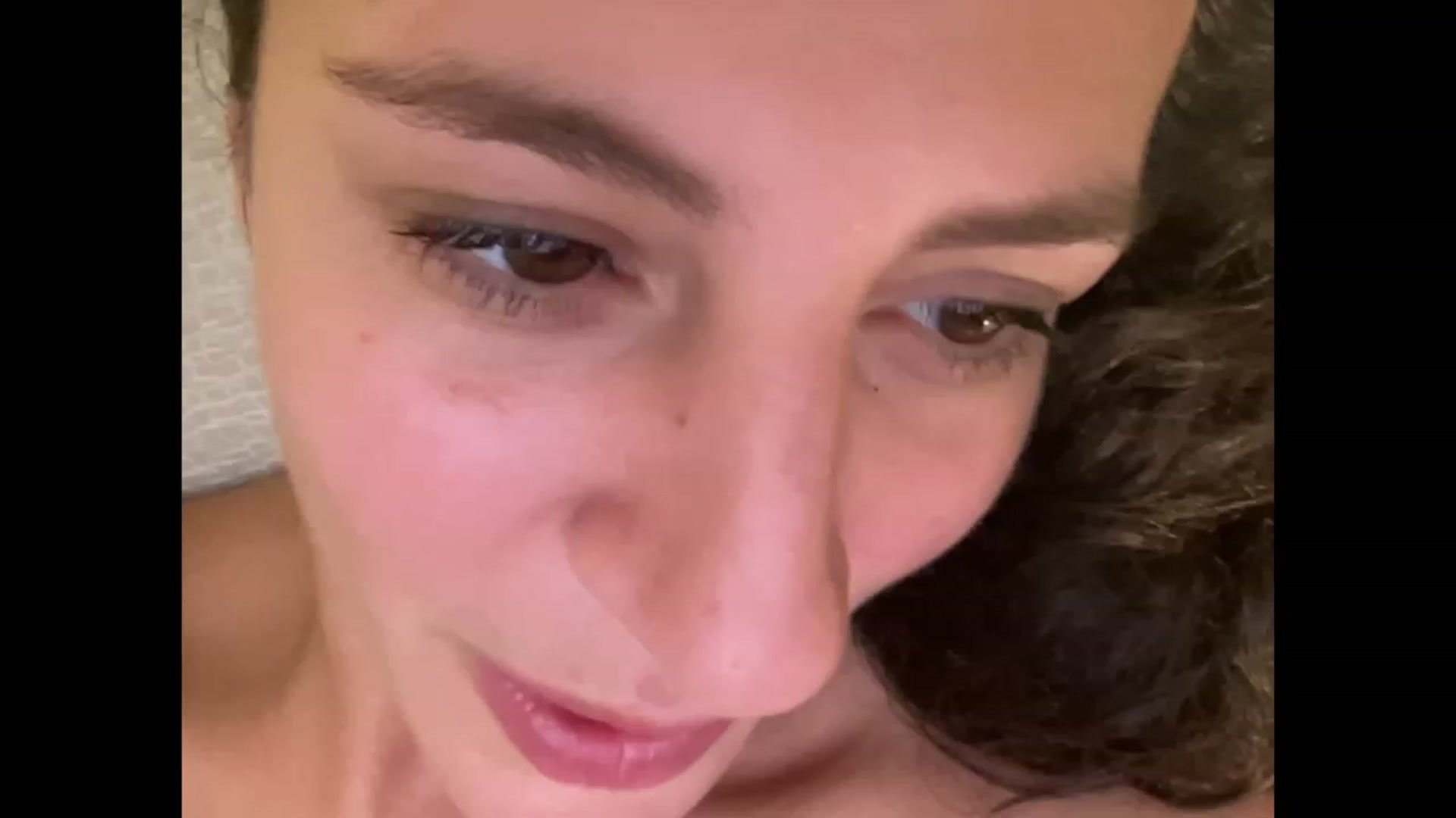 Gallery image thumbnail from Annareylee's myfreecams stream on, 09/28/2023, 20:05 image 4 of 20