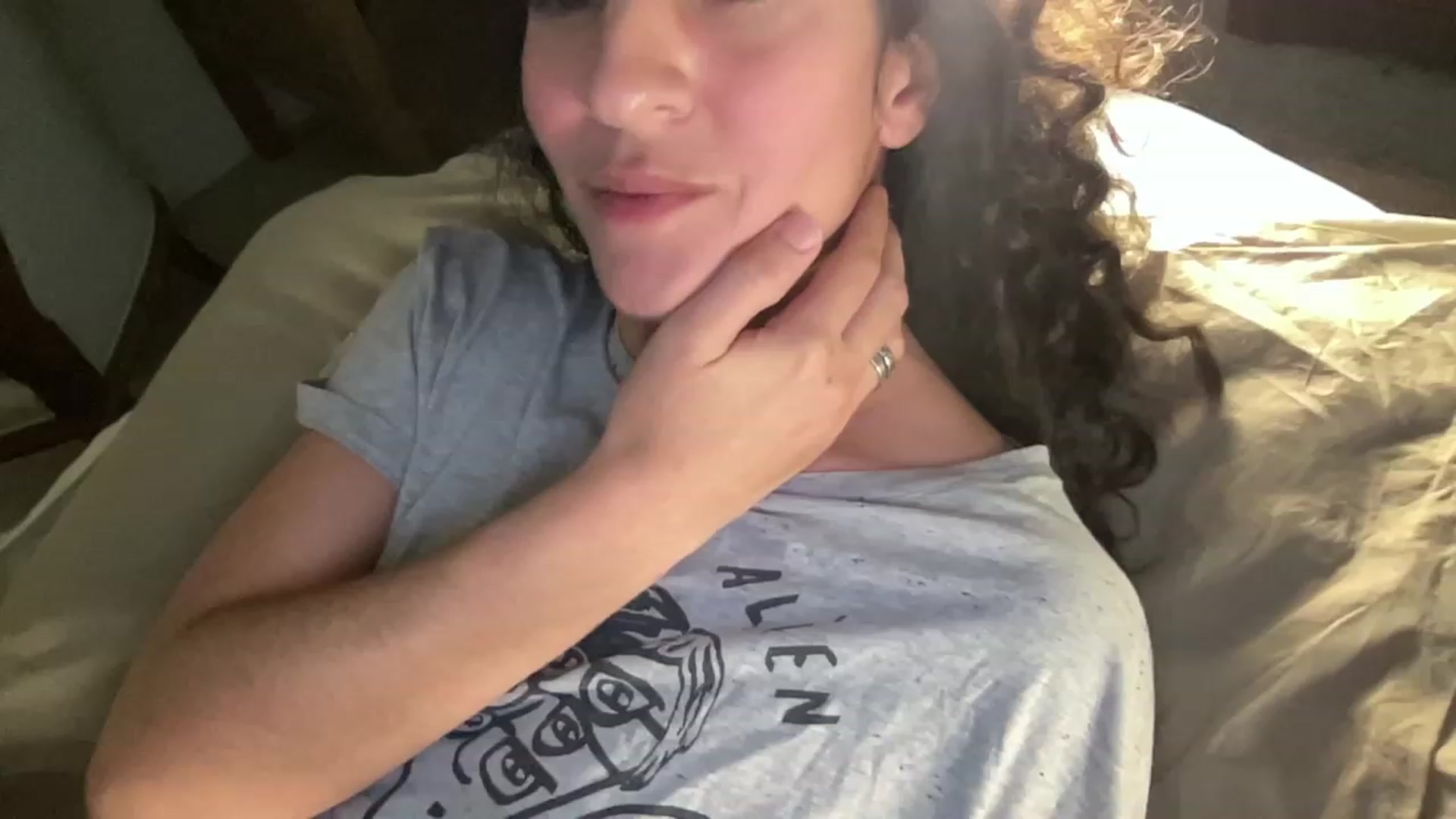 Gallery image thumbnail from Annareylee's myfreecams stream on, 10/16/2023, 16:49 image 13 of 20