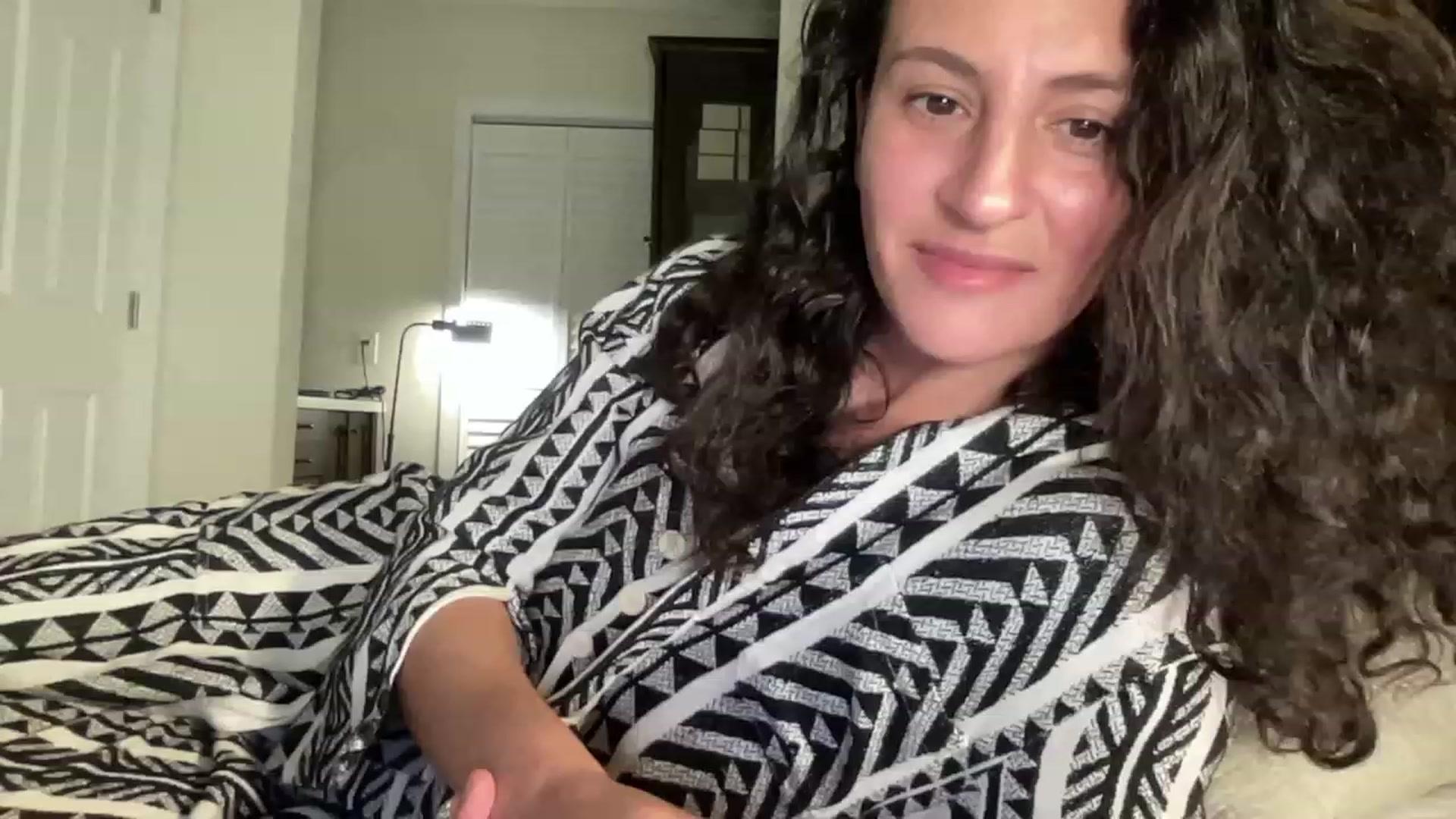 Gallery image thumbnail from Annareylee's myfreecams stream on, 11/08/2023, 20:16 image 5 of 20