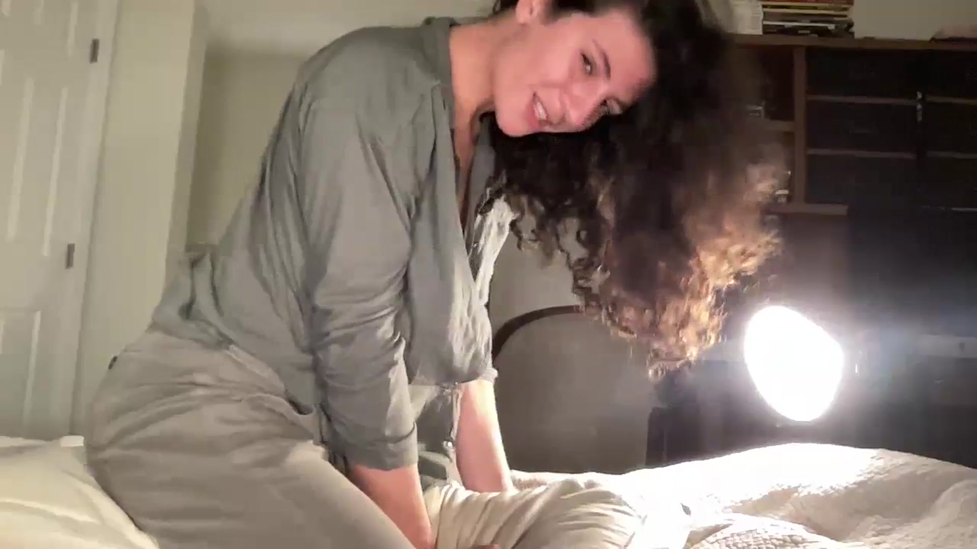 Gallery image thumbnail from Annareylee's myfreecams stream on, 11/21/2023, 07:07 image 7 of 20