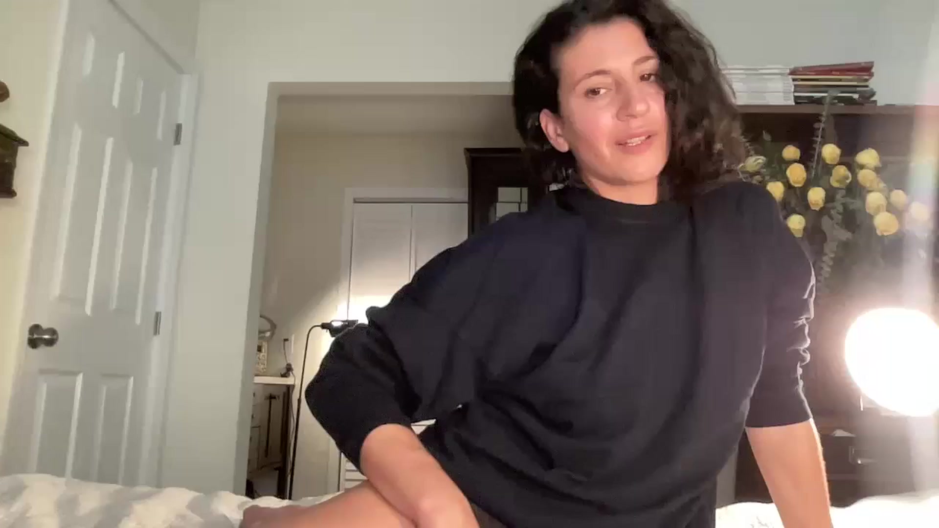 Gallery image thumbnail from Annareylee's myfreecams stream on, 11/29/2023, 20:20 image 1 of 20