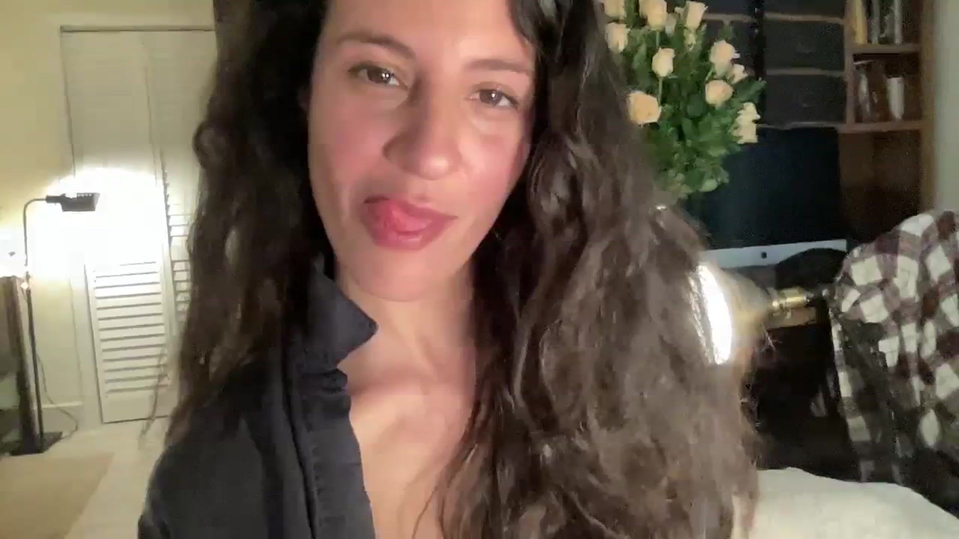 Gallery image thumbnail from Annareylee's myfreecams stream on, 02/01/2024, 18:30 image 17 of 20