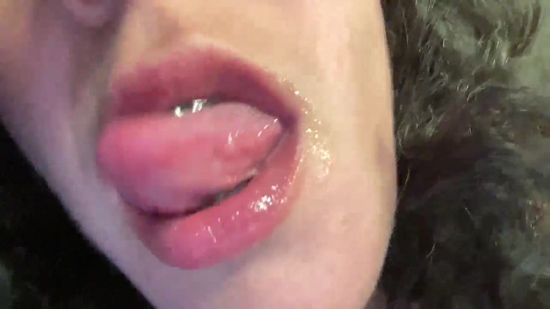 Gallery image thumbnail from Annareylee's myfreecams stream on, 11/12/2024, 20:34 image 6 of 20
