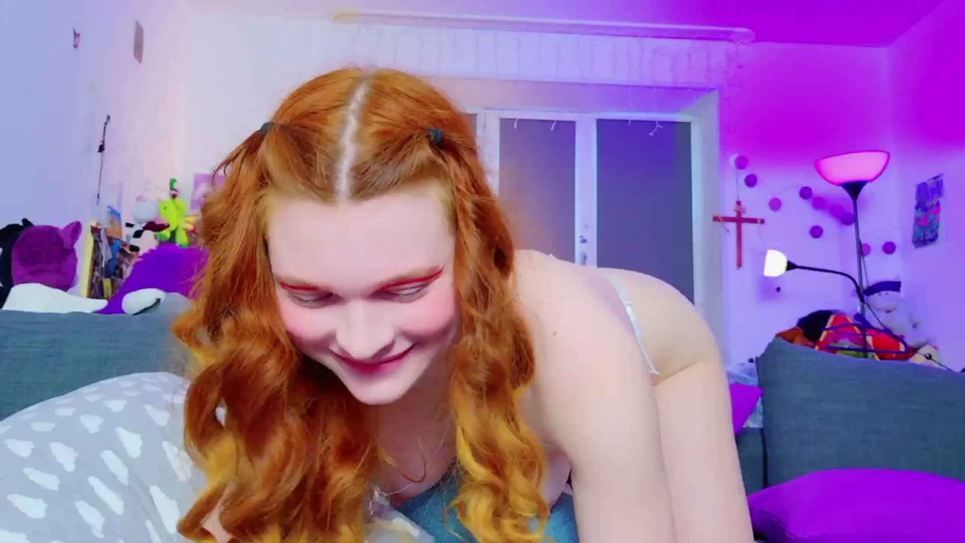 Gallery image thumbnail from Annaroxann's myfreecams stream on, 04/25/2026, 10:08 image 20 of 20