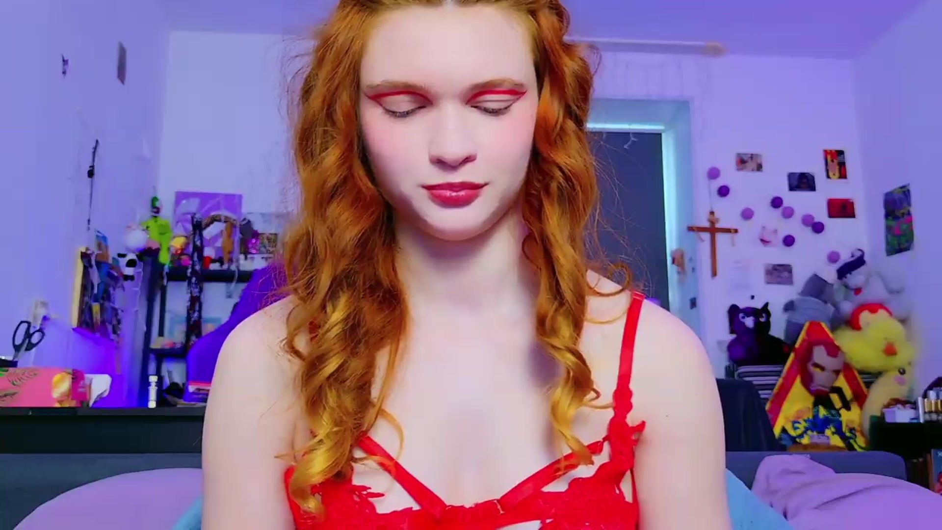 Gallery image thumbnail from Annaroxann's myfreecams stream on, 05/07/2026, 10:04 image 15 of 20