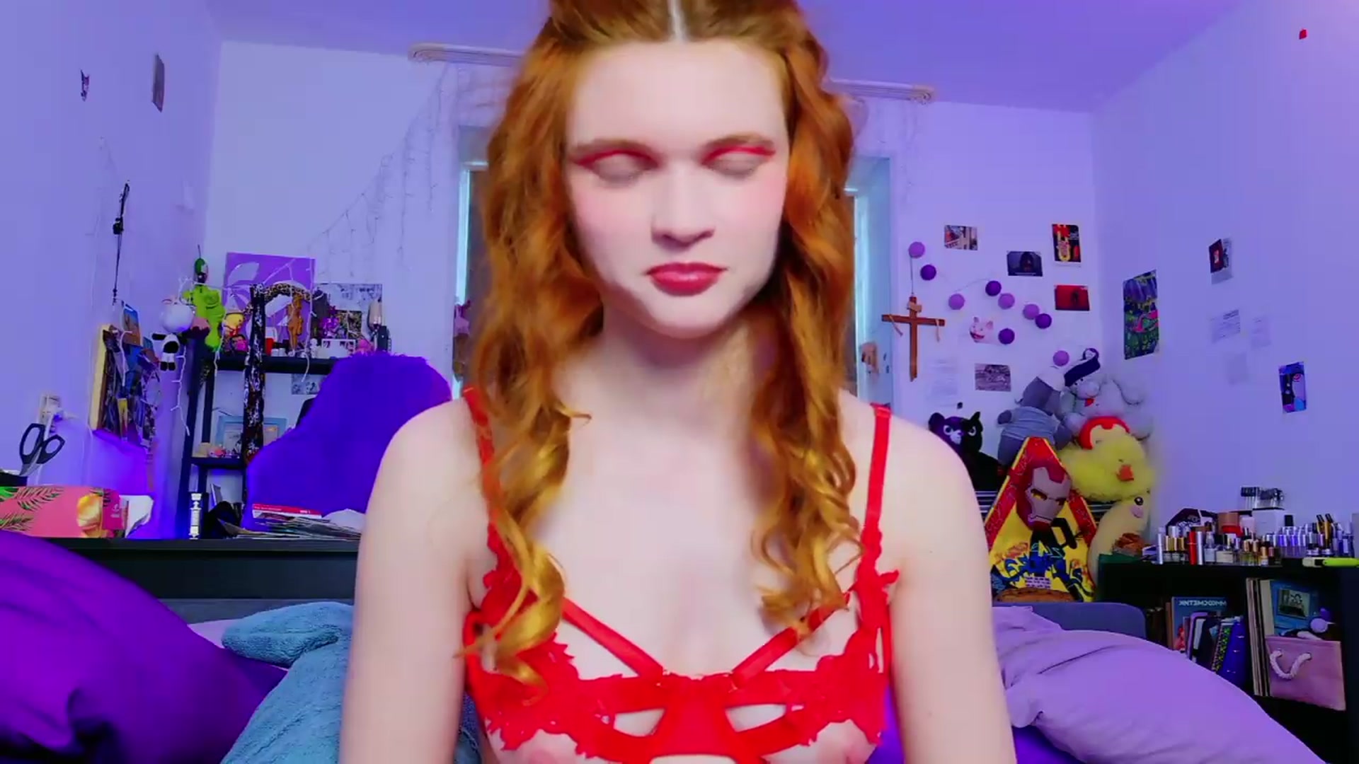 Gallery image thumbnail from Annaroxann's myfreecams stream on, 05/07/2026, 10:04 image 12 of 20