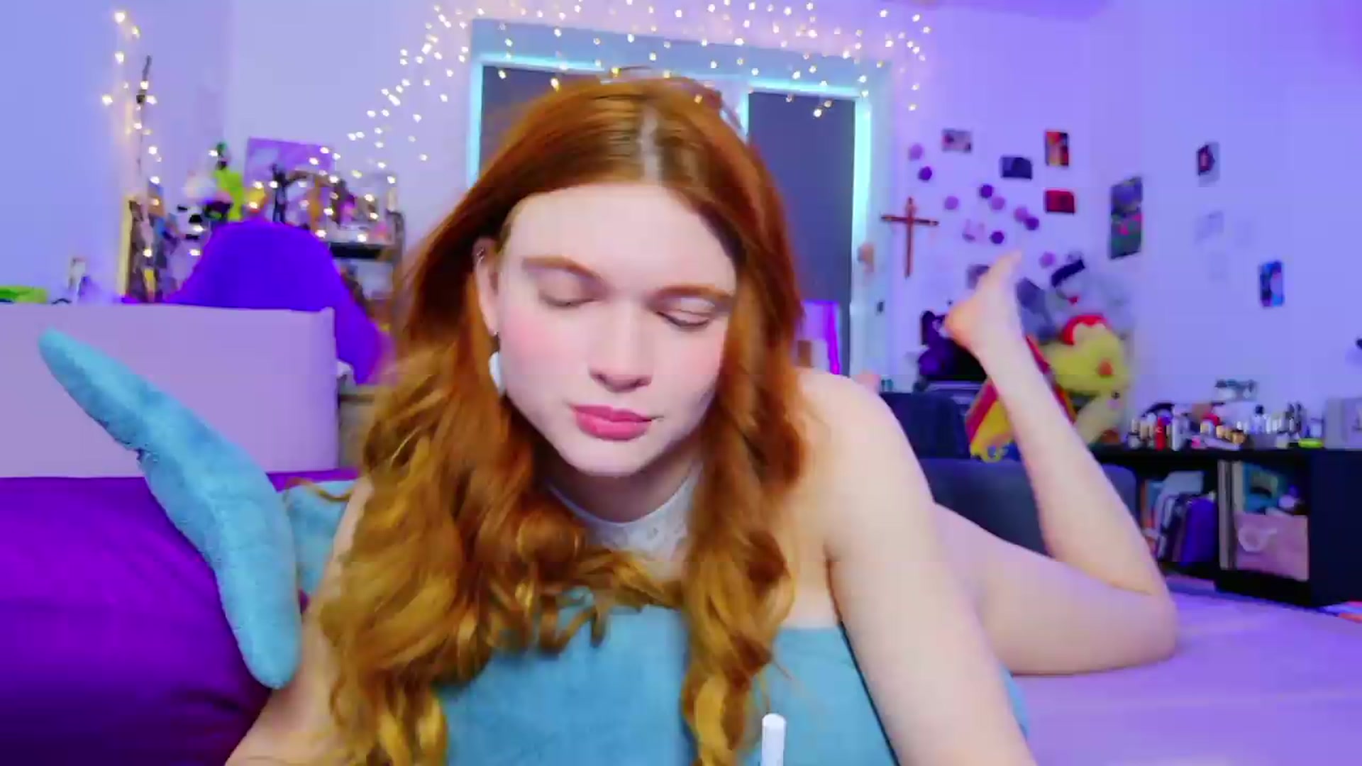 Gallery image thumbnail from Annaroxann's myfreecams stream on, 05/11/2026, 08:55 image 11 of 20