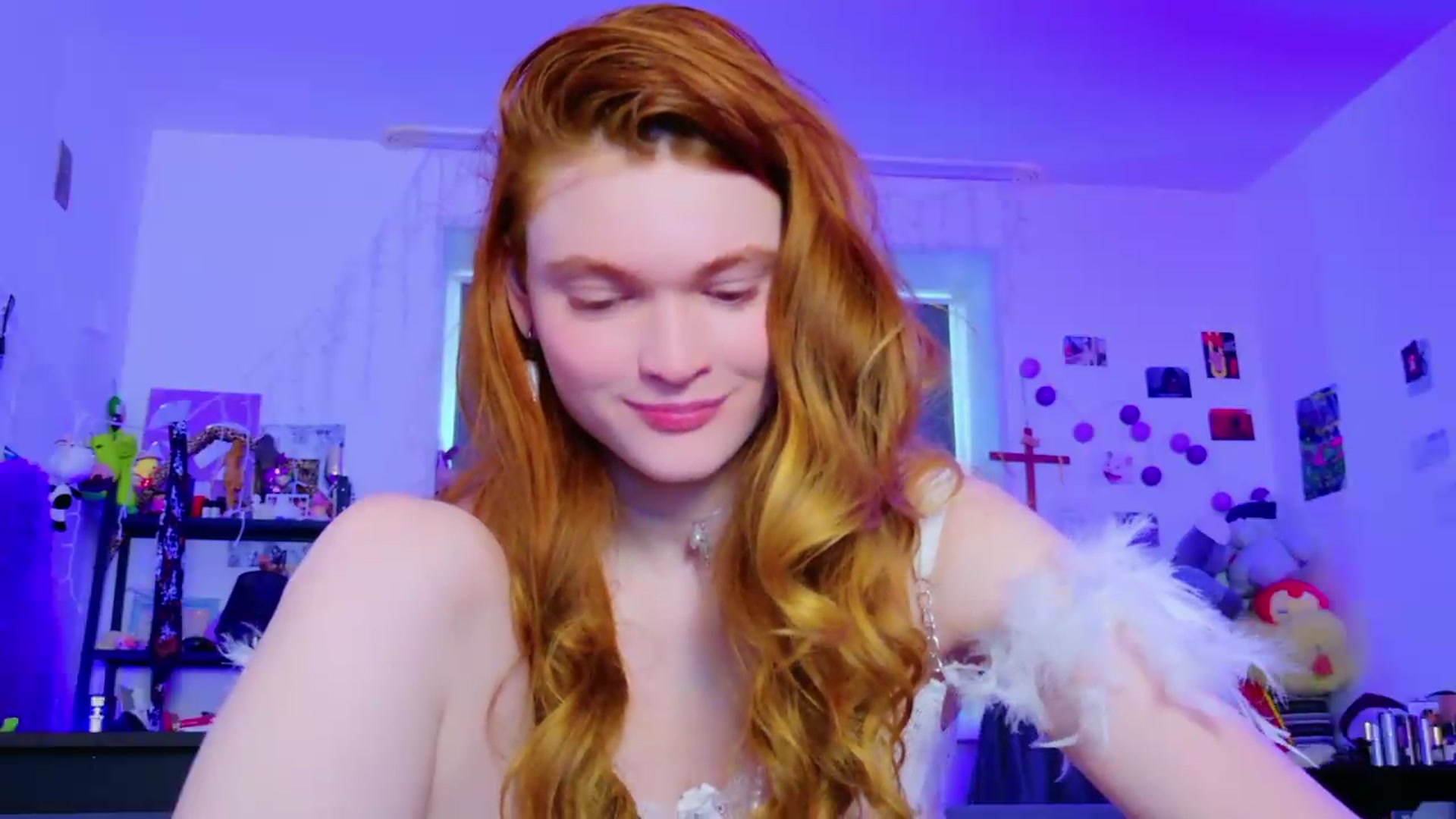 Gallery image thumbnail from Annaroxann's myfreecams stream on, 05/28/2026, 10:46 image 19 of 20