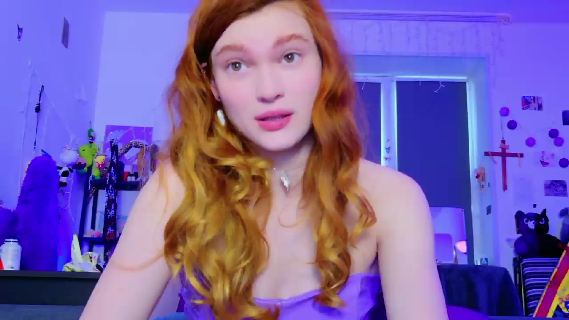 Gallery image thumbnail from Annaroxann's myfreecams stream on, 05/29/2026, 09:55 image 3 of 20
