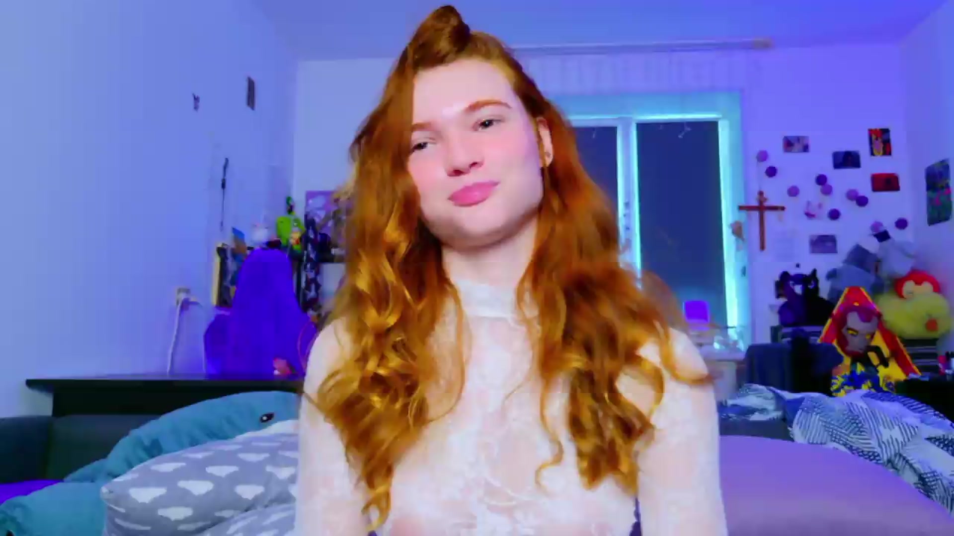 Gallery image thumbnail from Annaroxann's myfreecams stream on, 07/11/2026, 09:44 image 10 of 20