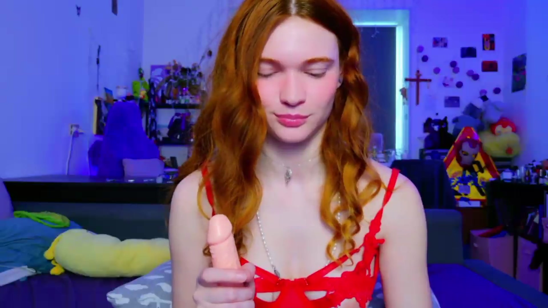 Gallery image thumbnail from Annaroxann's myfreecams stream on, 07/17/2026, 08:04 image 16 of 20