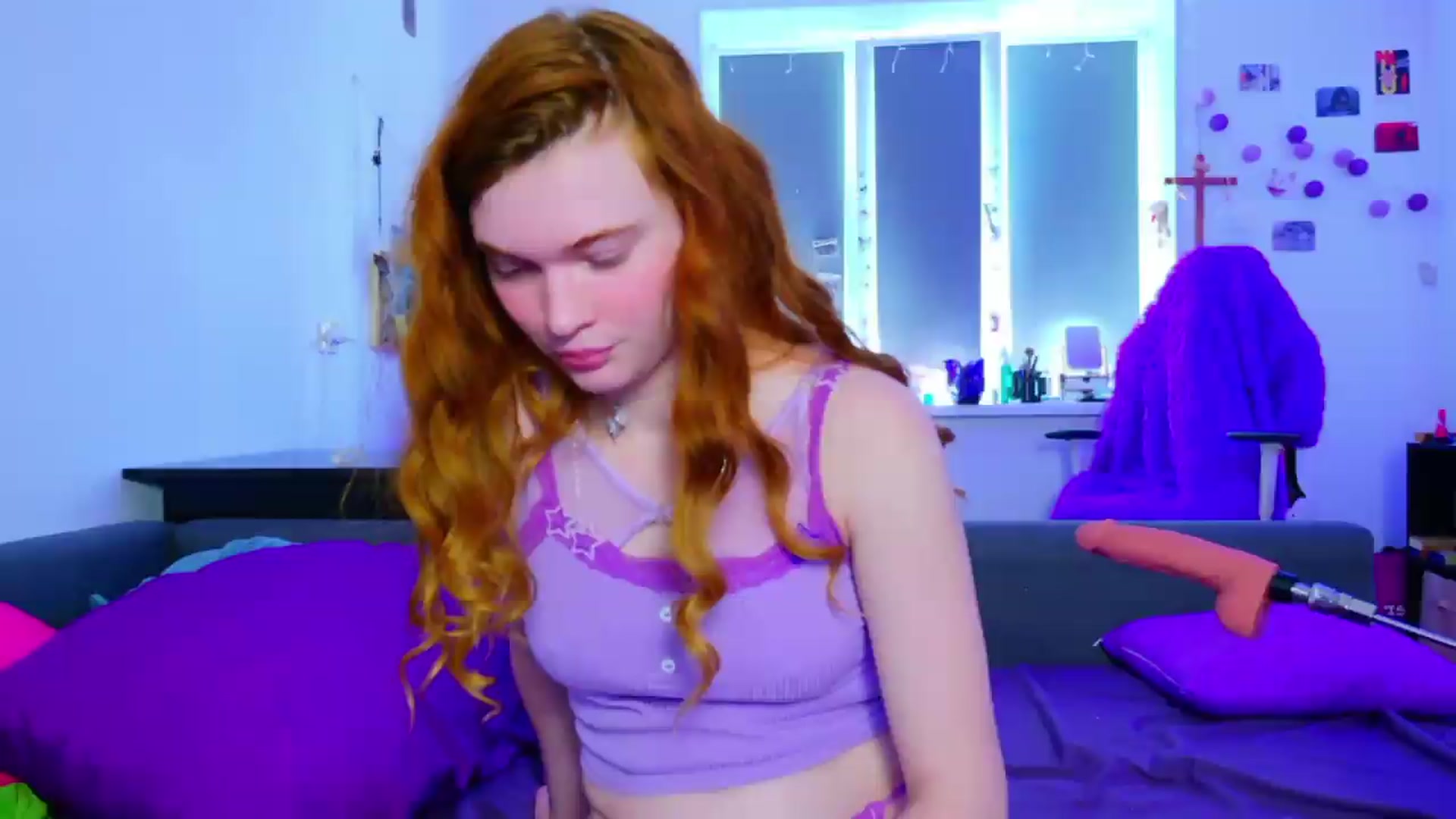 Gallery image thumbnail from Annaroxann's myfreecams stream on, 08/03/2026, 09:16 image 18 of 20