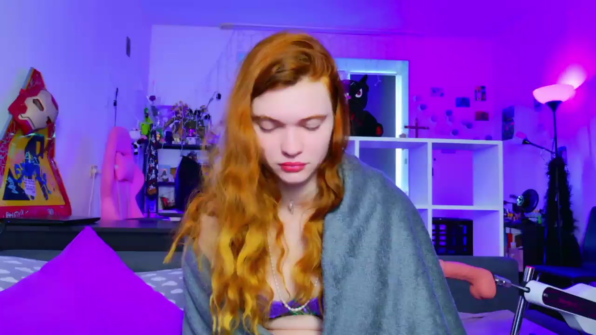 Gallery image thumbnail from Annaroxann's myfreecams stream on, 08/10/2026, 06:38 image 1 of 20