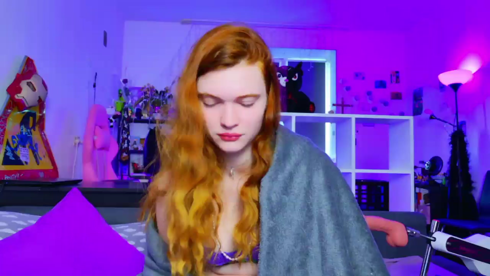 Gallery image thumbnail from Annaroxann's myfreecams stream on, 08/10/2026, 06:38 image 2 of 20