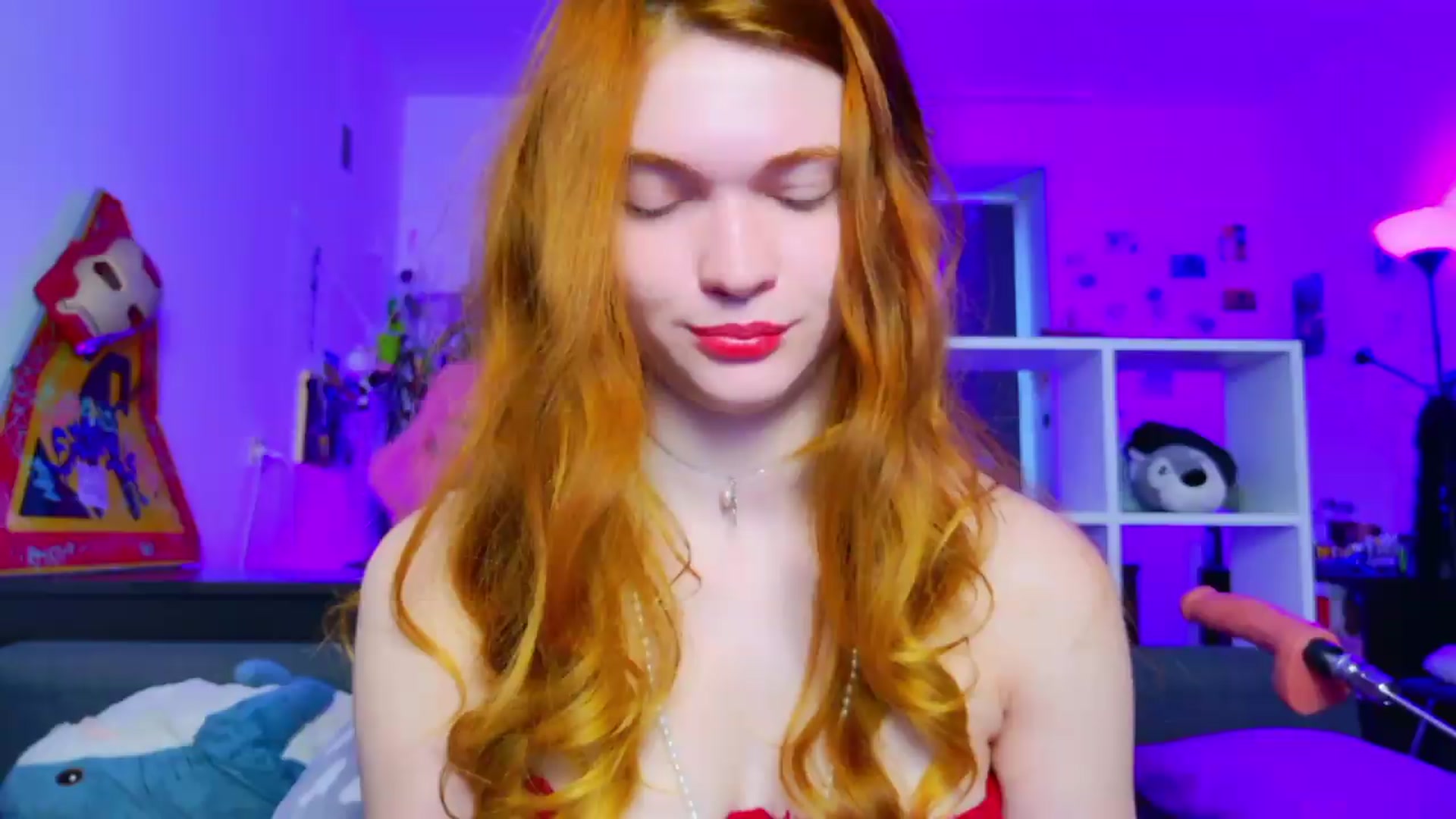 Gallery image thumbnail from Annaroxann's myfreecams stream on, 08/19/2026, 11:23 image 8 of 20