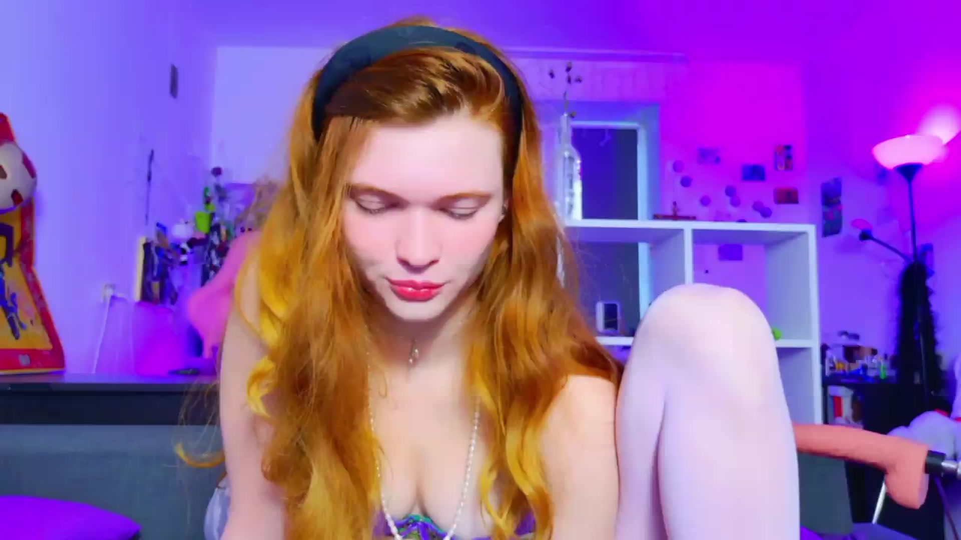 Gallery image thumbnail from Annaroxann's myfreecams stream on, 08/23/2026, 10:40 image 6 of 20