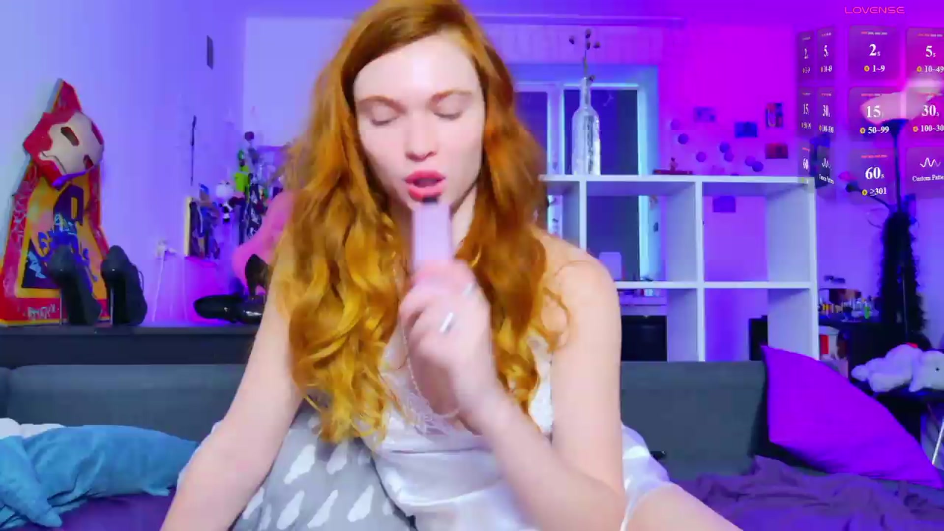 Gallery image thumbnail from Annaroxann's myfreecams stream on, 08/24/2026, 10:53 image 14 of 20