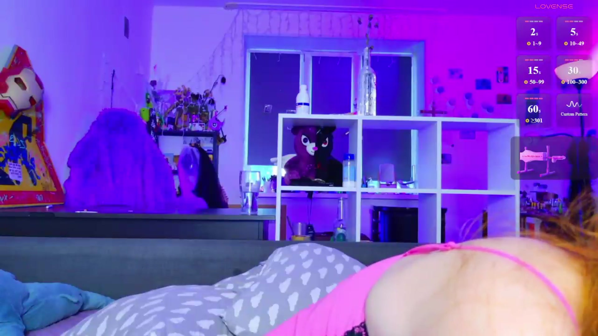 Gallery image thumbnail from Annaroxann's myfreecams stream on, 09/02/2026, 10:11 image 4 of 20