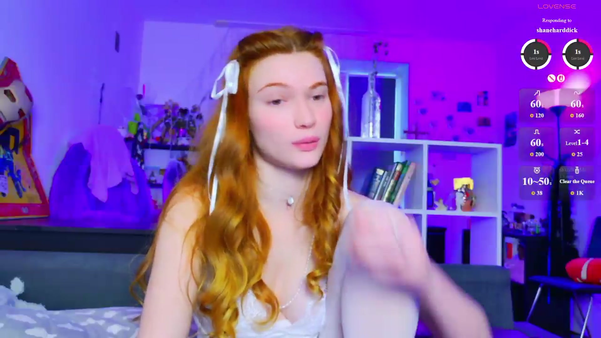 Gallery image thumbnail from Annaroxann's myfreecams stream on, 09/17/2026, 10:56 image 14 of 20