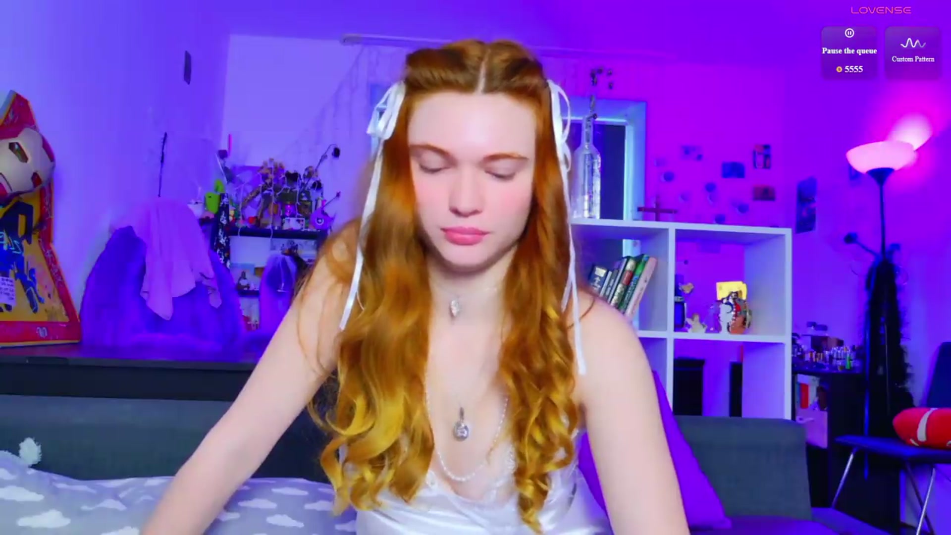 Gallery image thumbnail from Annaroxann's myfreecams stream on, 09/17/2026, 10:56 image 20 of 20
