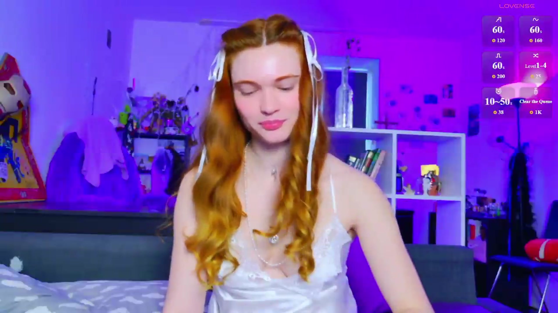 Gallery image thumbnail from Annaroxann's myfreecams stream on, 09/17/2026, 10:56 image 17 of 20