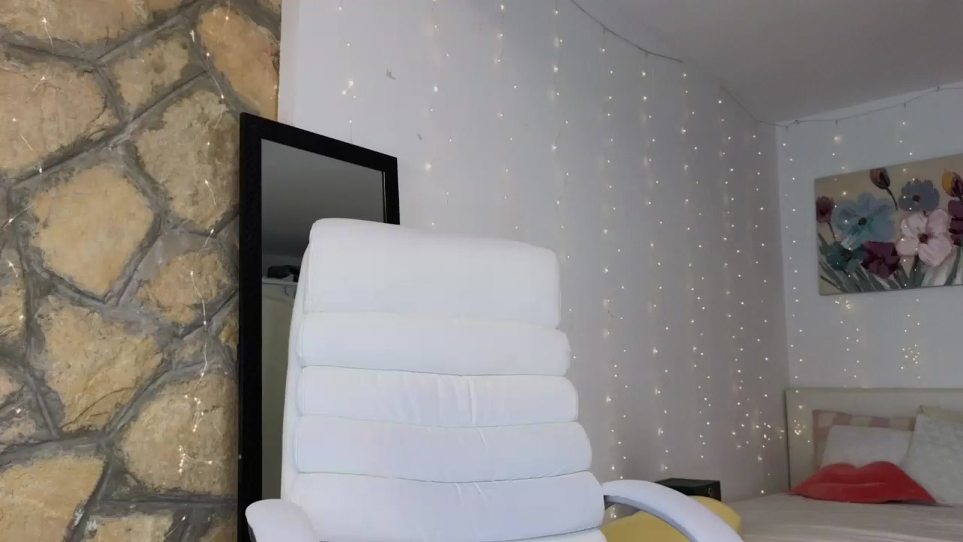 Gallery image thumbnail from AnnasBdayM's myfreecams stream on, 09/14/2023, 22:55 image 4 of 20
