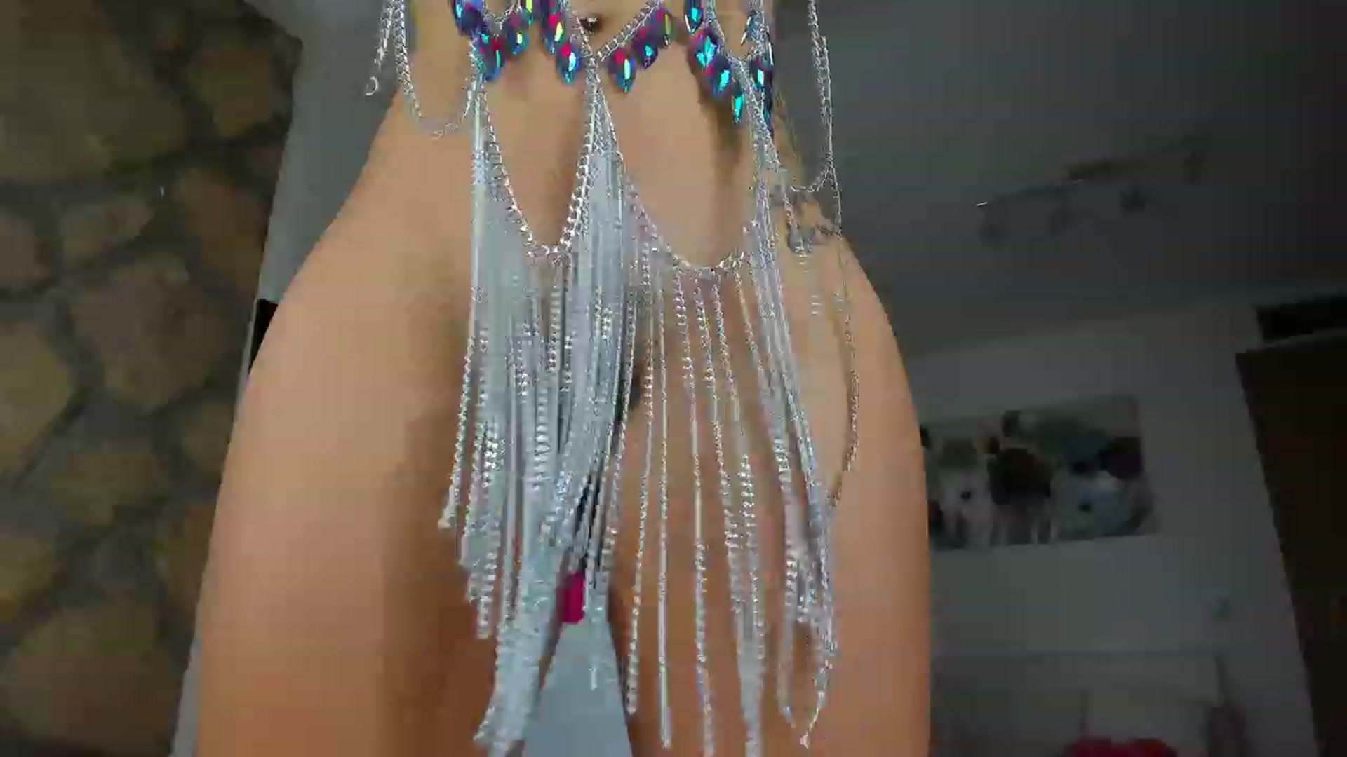Gallery image thumbnail from AnnasCloset's myfreecams stream on, 11/26/2022, 23:28 image 14 of 20