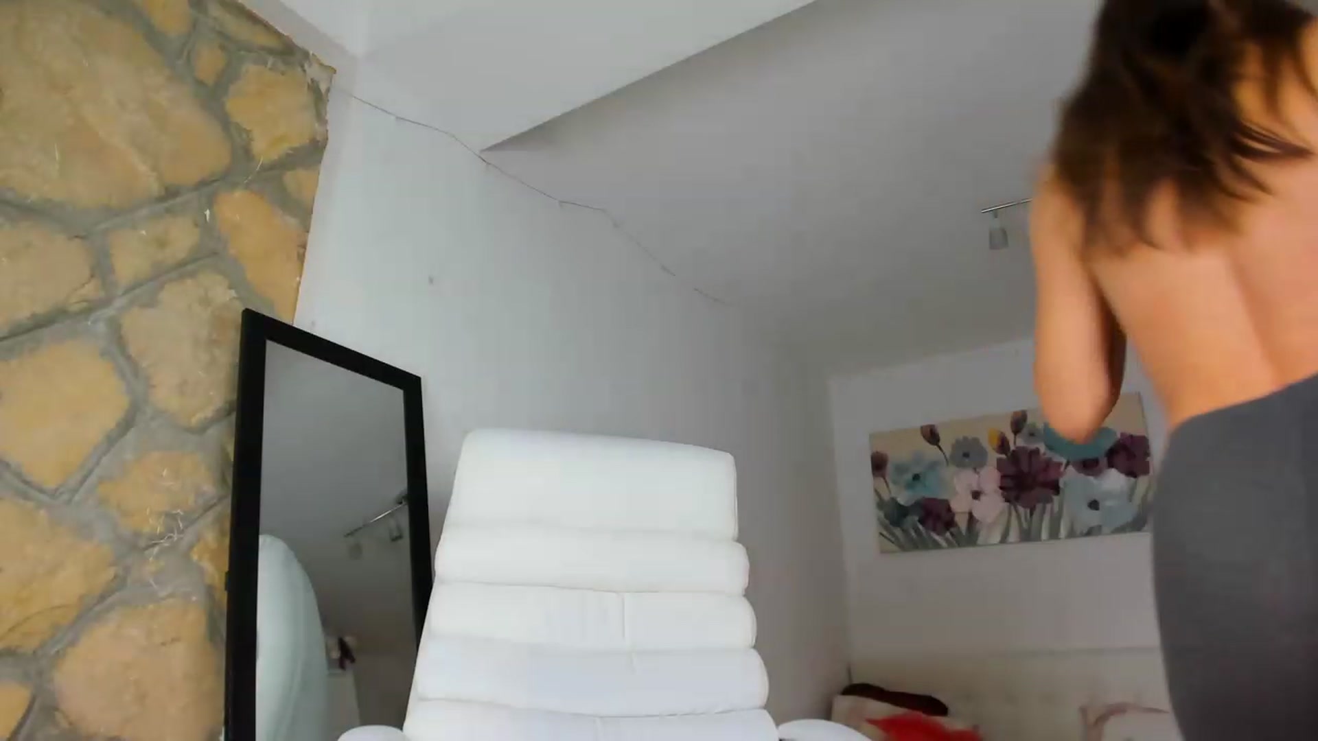 Gallery image thumbnail from AnnasCloset's myfreecams stream on, 11/27/2022, 02:38 image 4 of 20