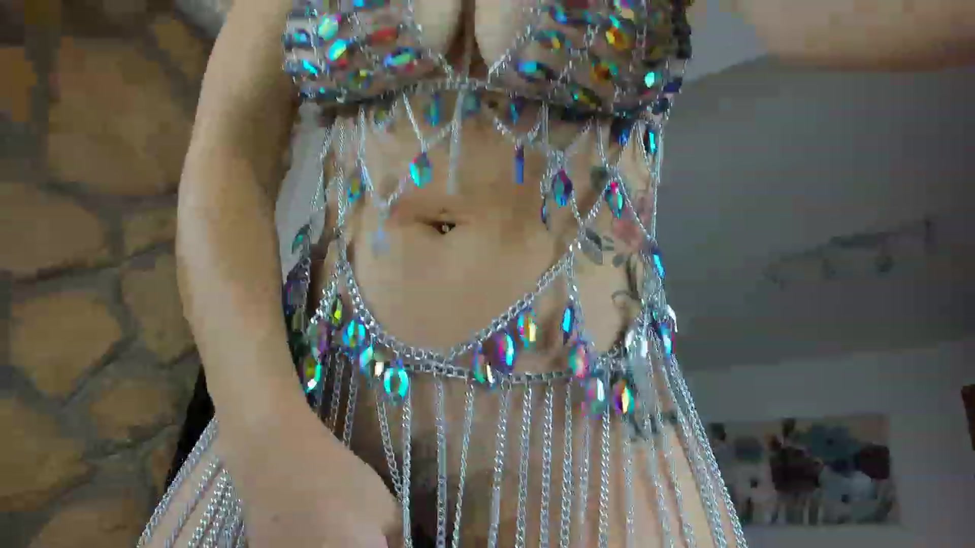 Gallery image thumbnail from AnnasCloset's myfreecams stream on, 12/26/2022, 01:50 image 13 of 20