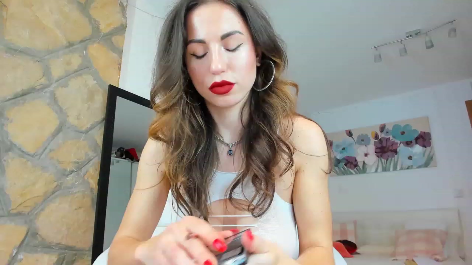 Gallery image thumbnail from AnnasCloset's myfreecams stream on, 01/04/2023, 01:41 image 20 of 20