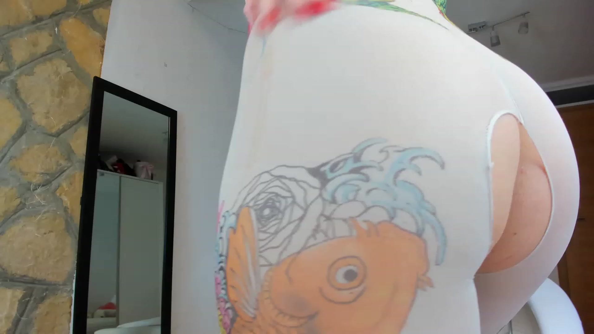 Gallery image thumbnail from AnnasCloset's myfreecams stream on, 01/17/2023, 24:32 image 15 of 20