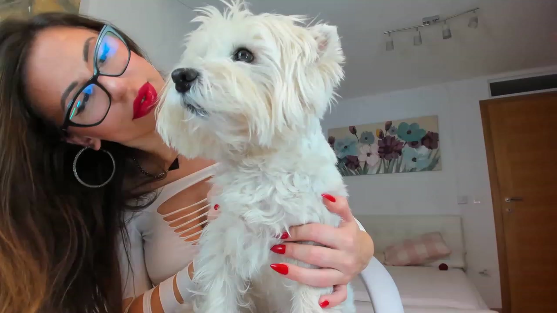 Gallery image thumbnail from AnnasCloset's myfreecams stream on, 01/23/2023, 01:11 image 4 of 20